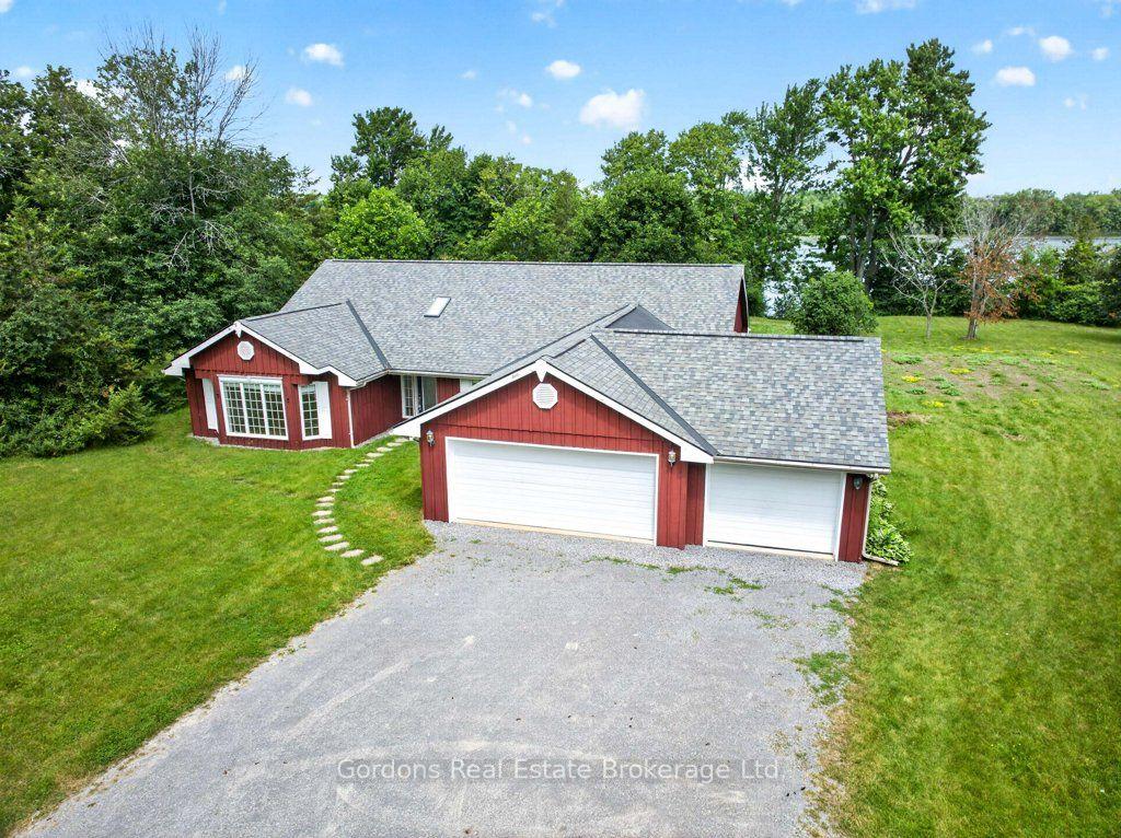 Photo 4 of 225 Fish Lake Road, Prince Edward County, Sophiasburg Ward — HOMEH