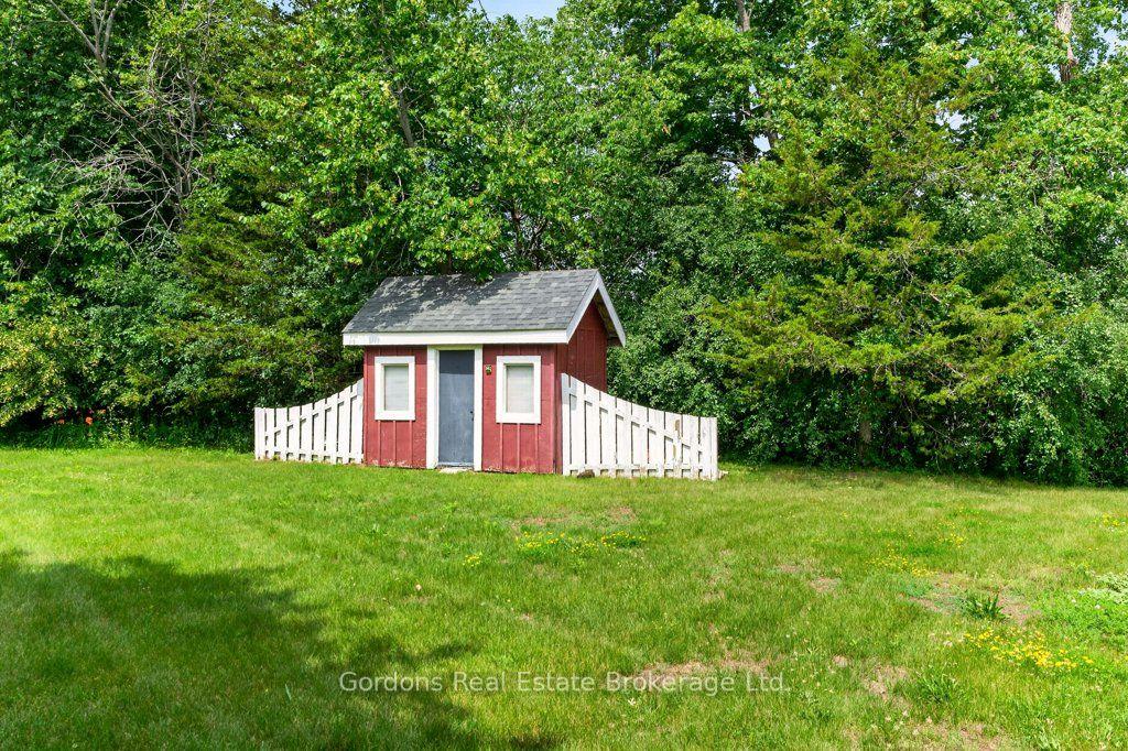 Photo 8 of 225 Fish Lake Road, Prince Edward County, Sophiasburg Ward — HOMEH