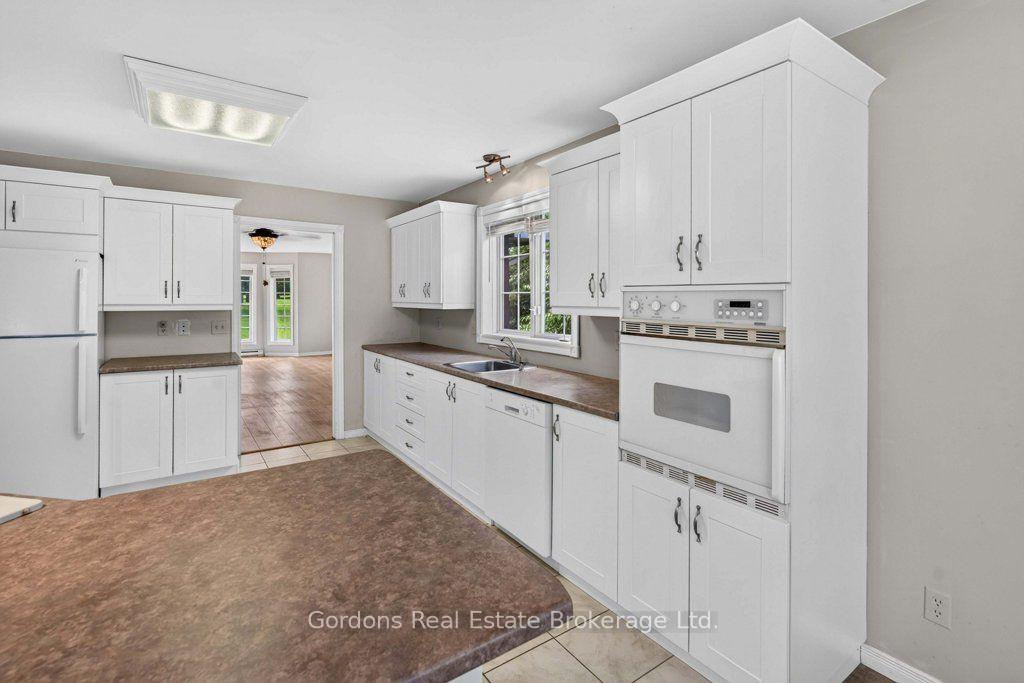 Photo 24 of 225 Fish Lake Road, Prince Edward County, Sophiasburg Ward — HOMEH