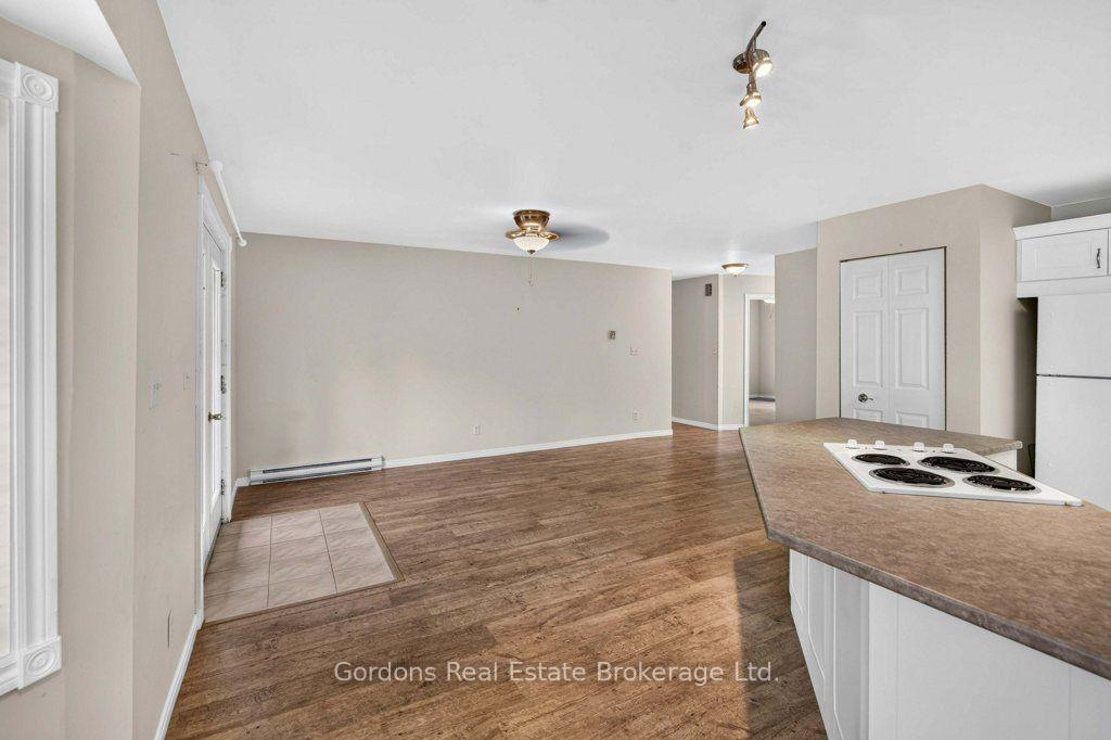 Photo 26 of 225 Fish Lake Road, Prince Edward County, Sophiasburg Ward — HOMEH