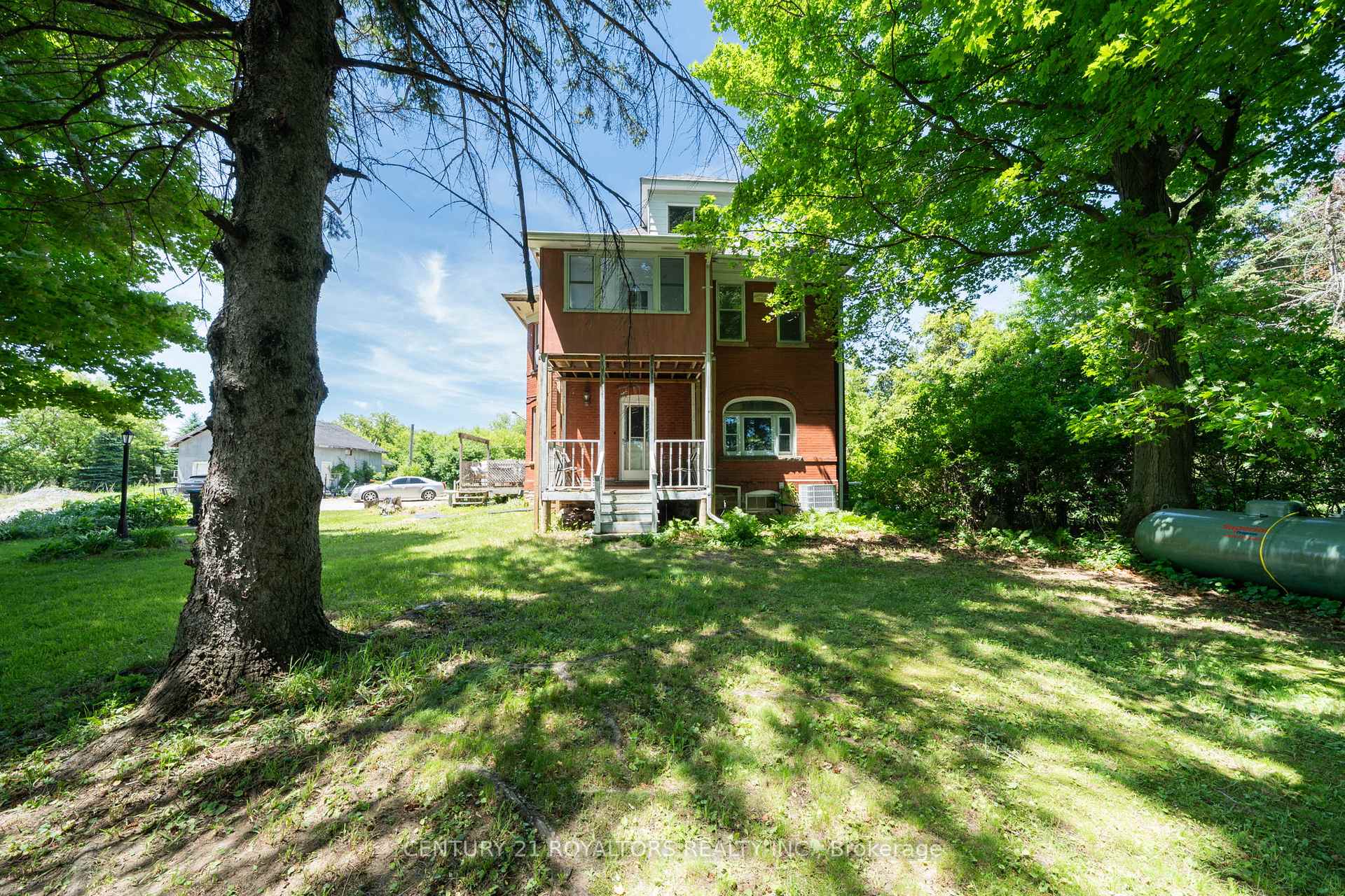 Photo 3 of 5112 King Street, Caledon, Rural Caledon — HOMEH