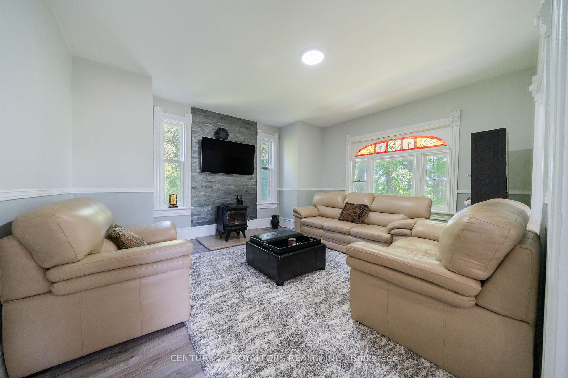 Photo 7 of 5112 King Street, Caledon, Rural Caledon — HOMEH