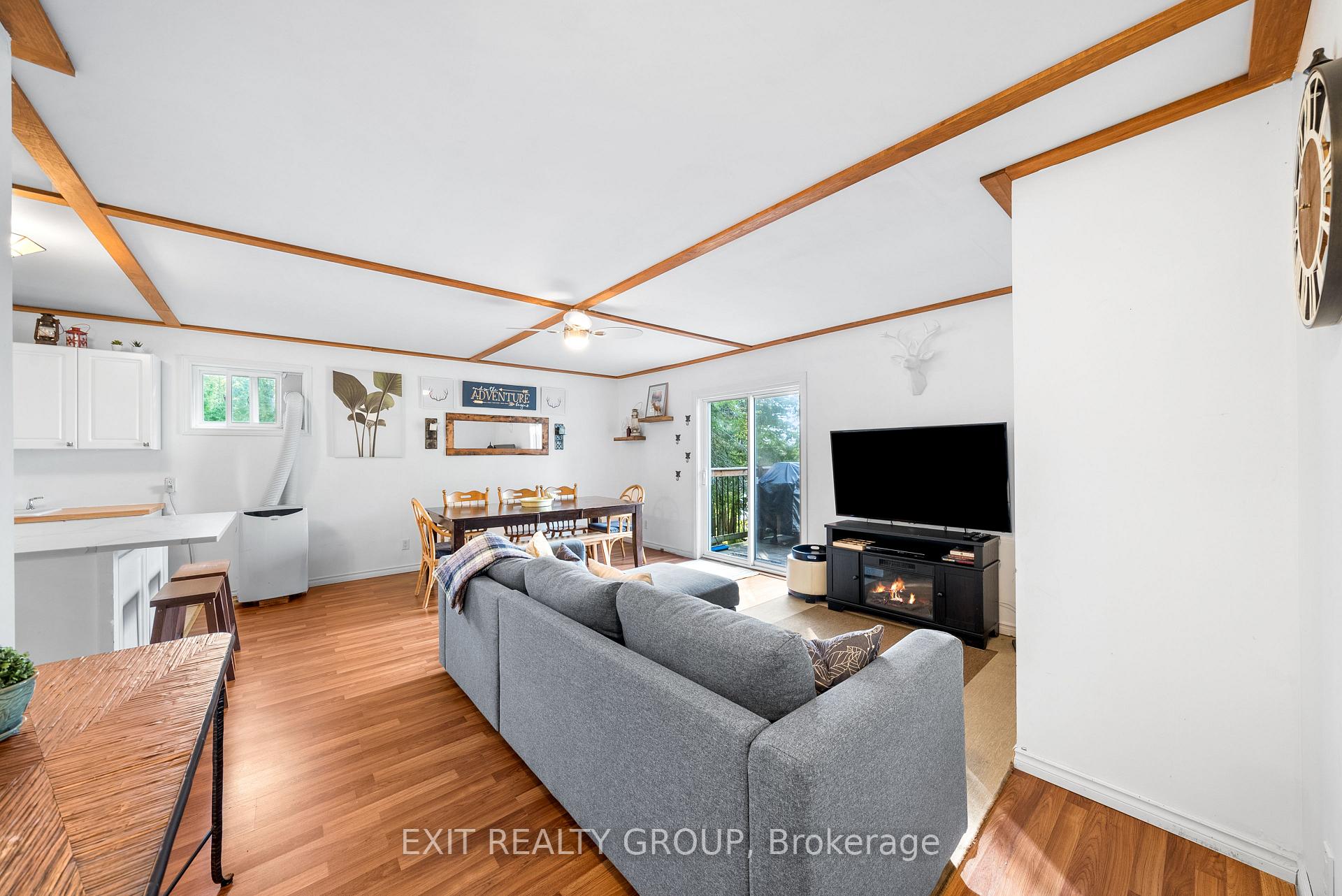 Photo 11 of 50 Cedar Lane, Quinte West, Sidney Ward — HOMEH
