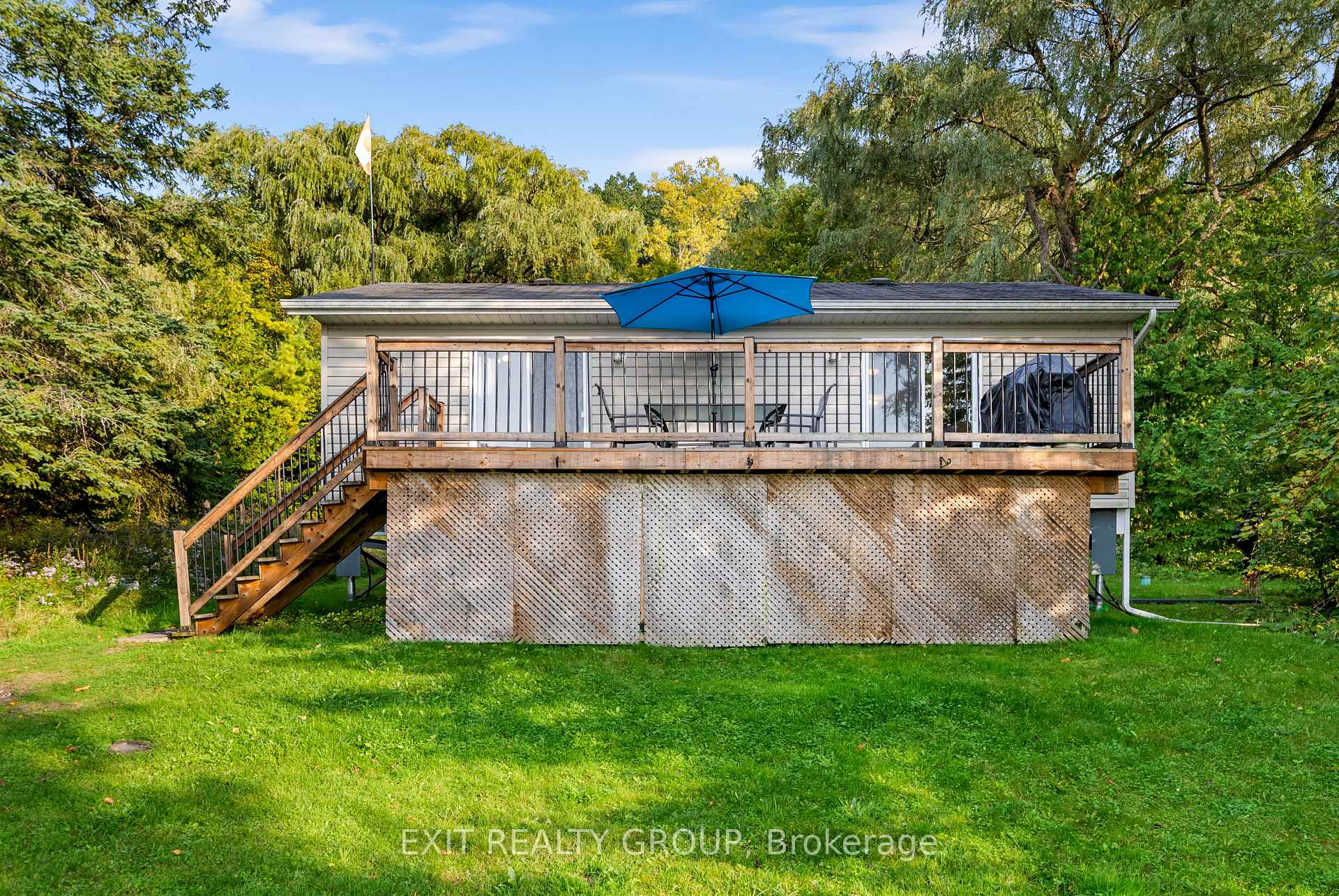 Photo 36 of 50 Cedar Lane, Quinte West, Sidney Ward — HOMEH
