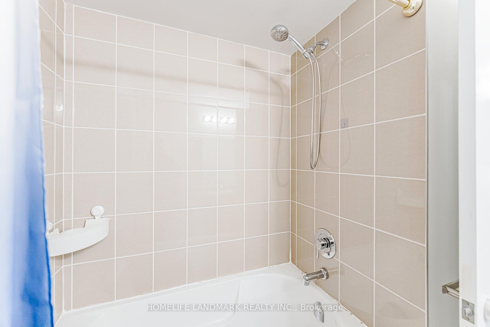 Photo 30 of 62 Helliwell Crescent, Richmond Hill, Oak Ridges Lake Wilcox — HOMEH
