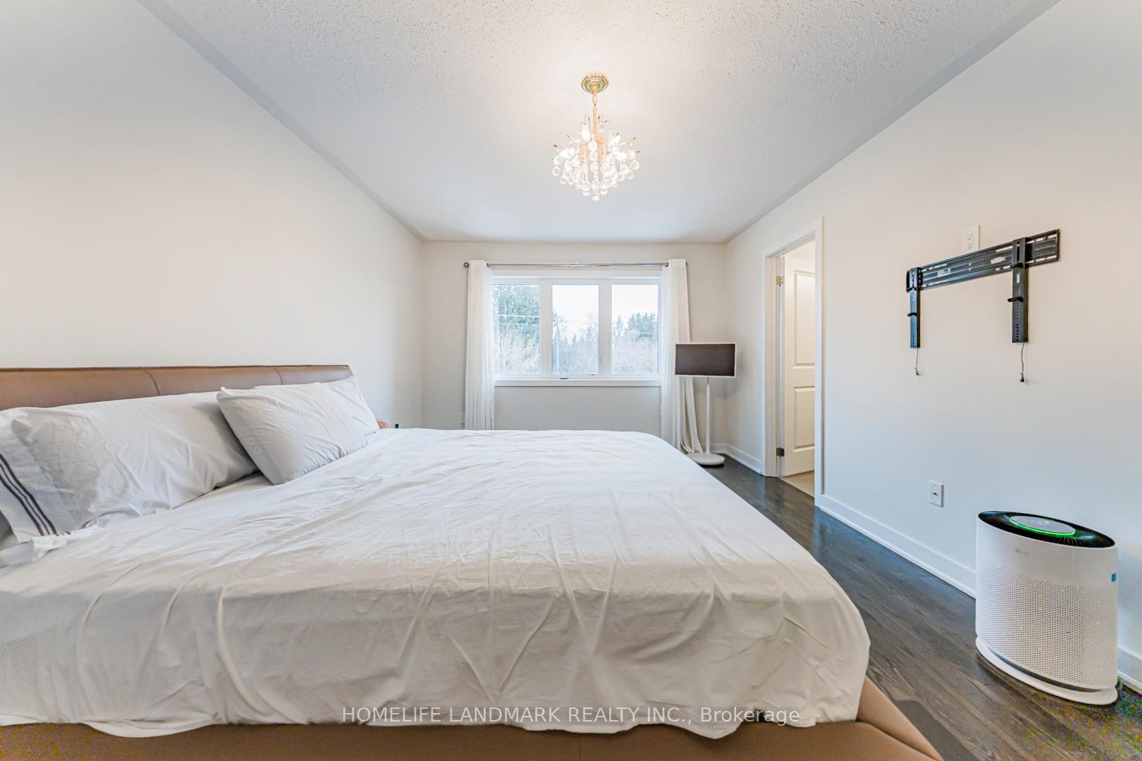 Photo 37 of 62 Helliwell Crescent, Richmond Hill, Oak Ridges Lake Wilcox — HOMEH