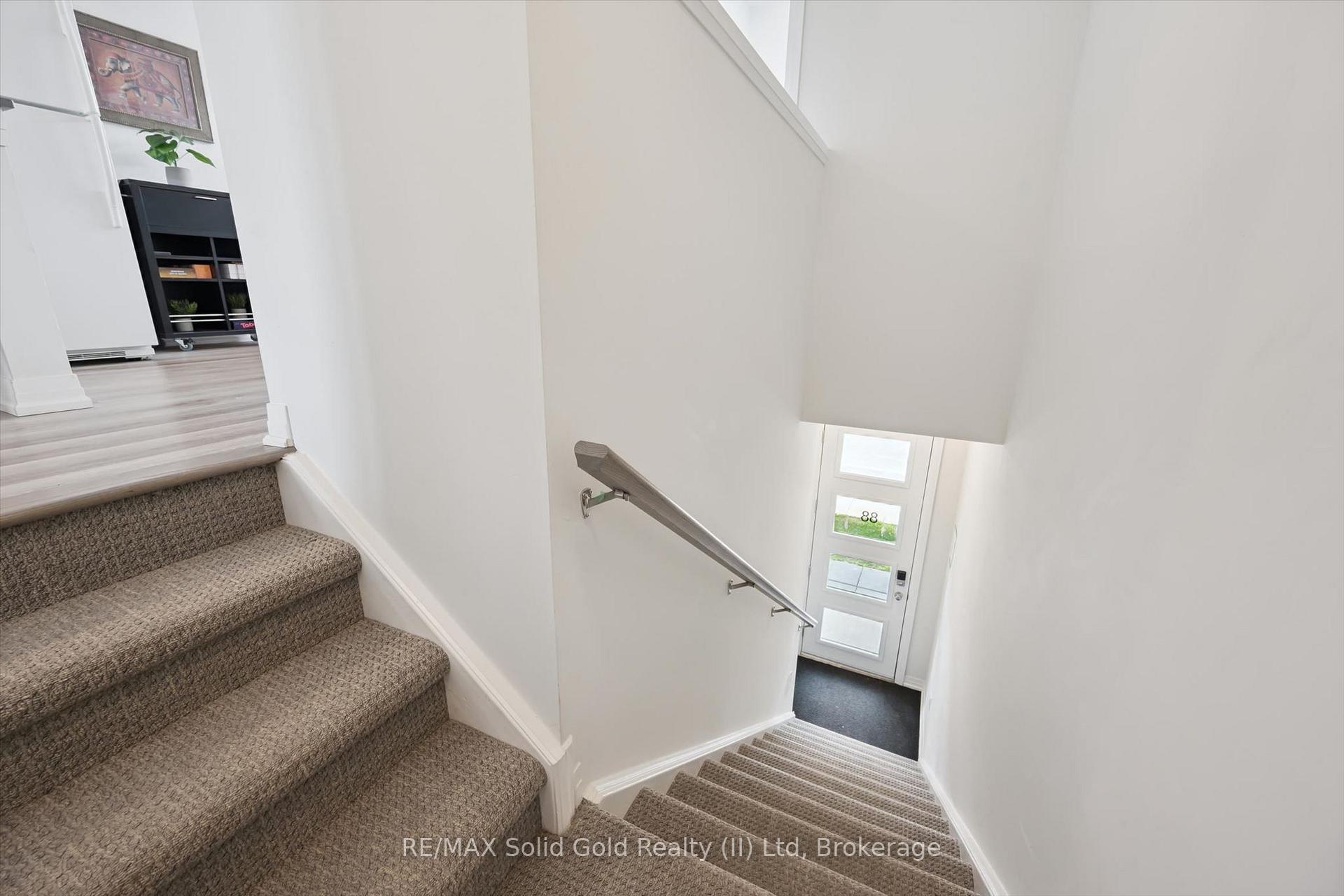 Photo 6 of Unit 88, 155 Equestrian Way, Cambridge, Preston Heights — HOMEH
