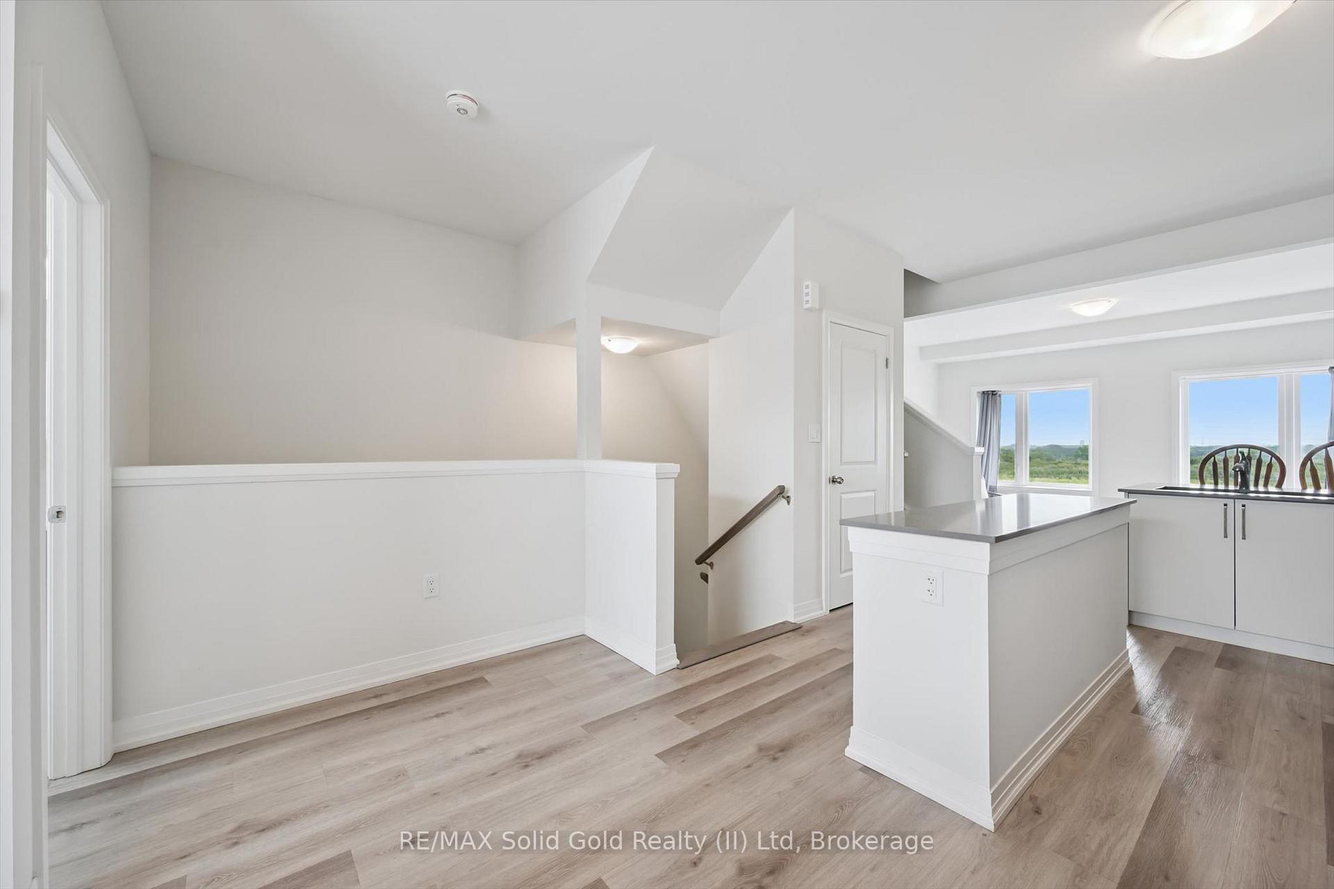 Photo 7 of Unit 88, 155 Equestrian Way, Cambridge, Preston Heights — HOMEH