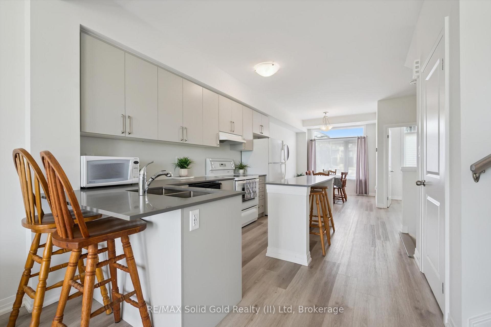 Photo 12 of Unit 88, 155 Equestrian Way, Cambridge, Preston Heights — HOMEH