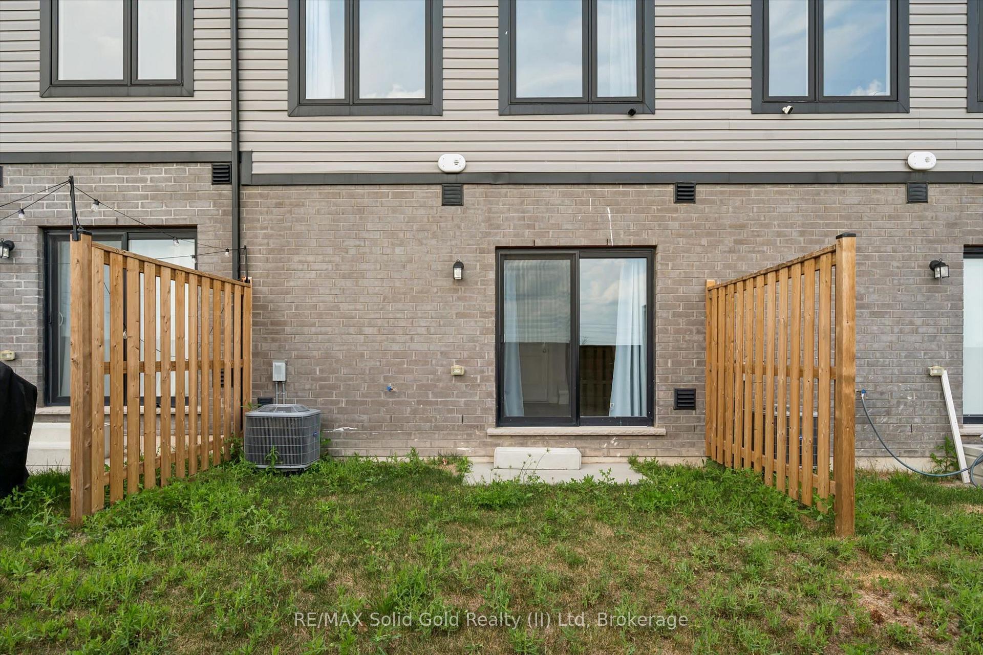 Photo 36 of Unit 88, 155 Equestrian Way, Cambridge, Preston Heights — HOMEH