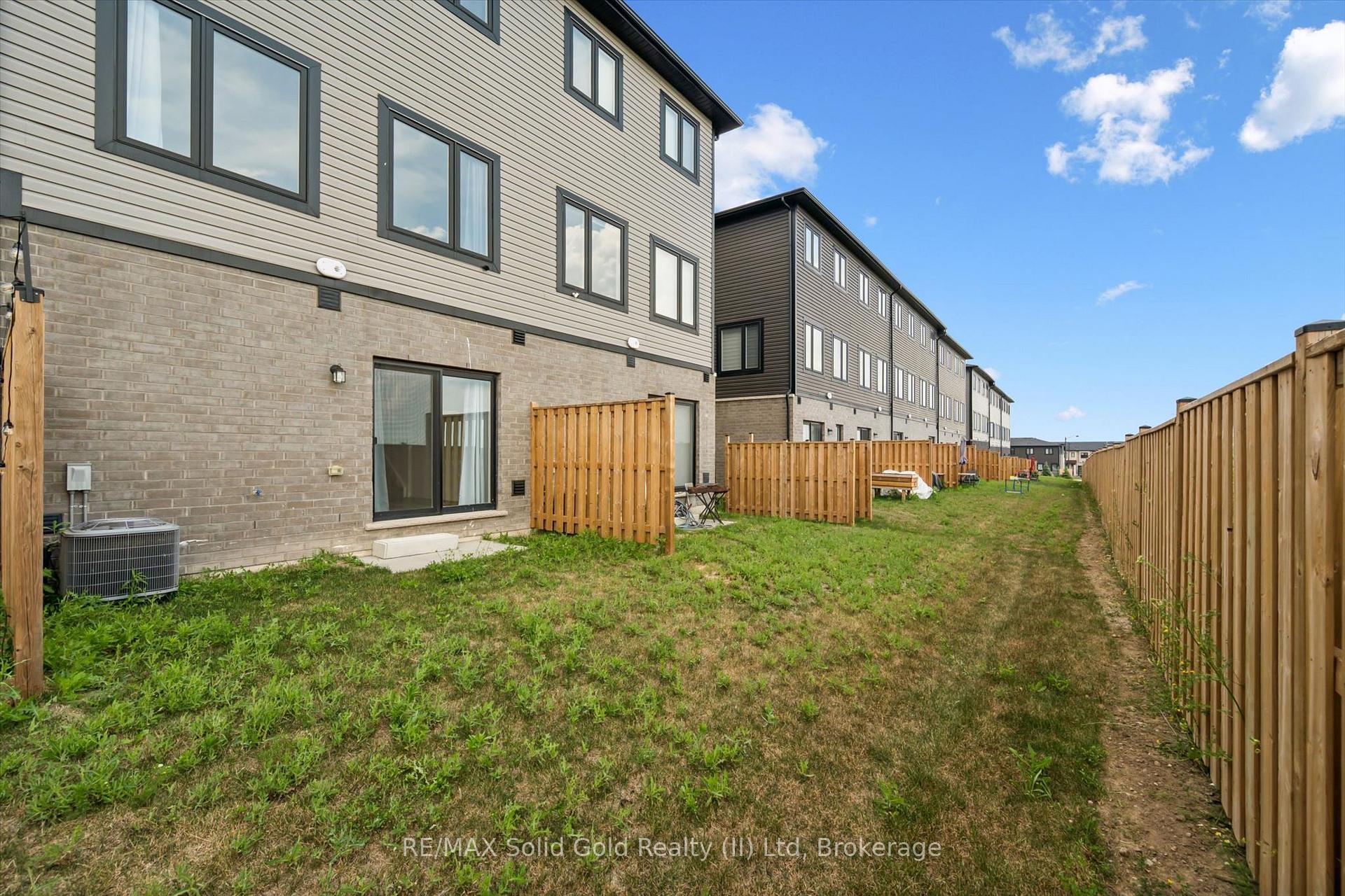 Photo 37 of Unit 88, 155 Equestrian Way, Cambridge, Preston Heights — HOMEH