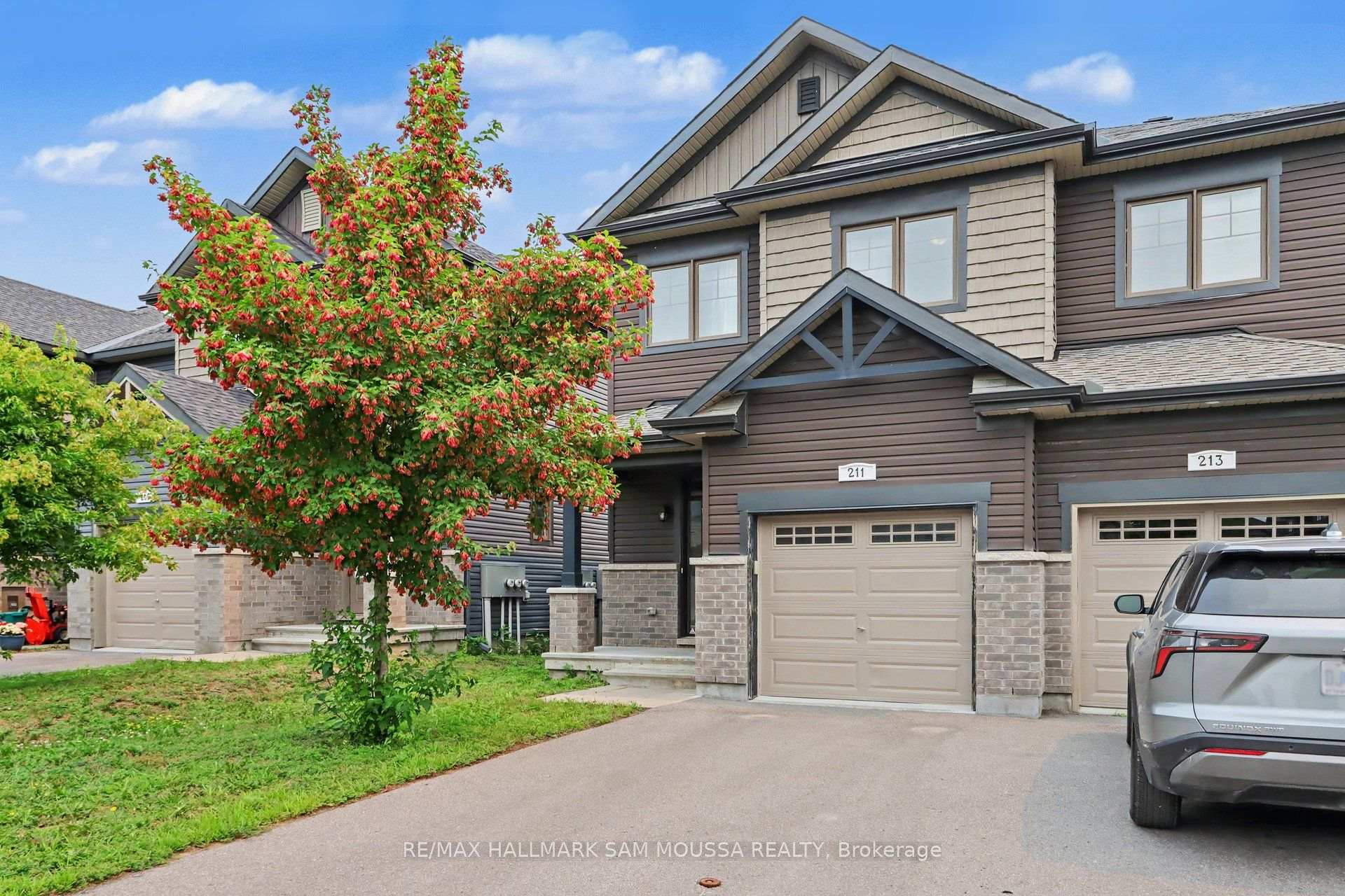 Photo 1 of 211 Tim Sheehan Place, Ottawa, Kanata - Emerald Meadows/Trailwest — HOMEH
