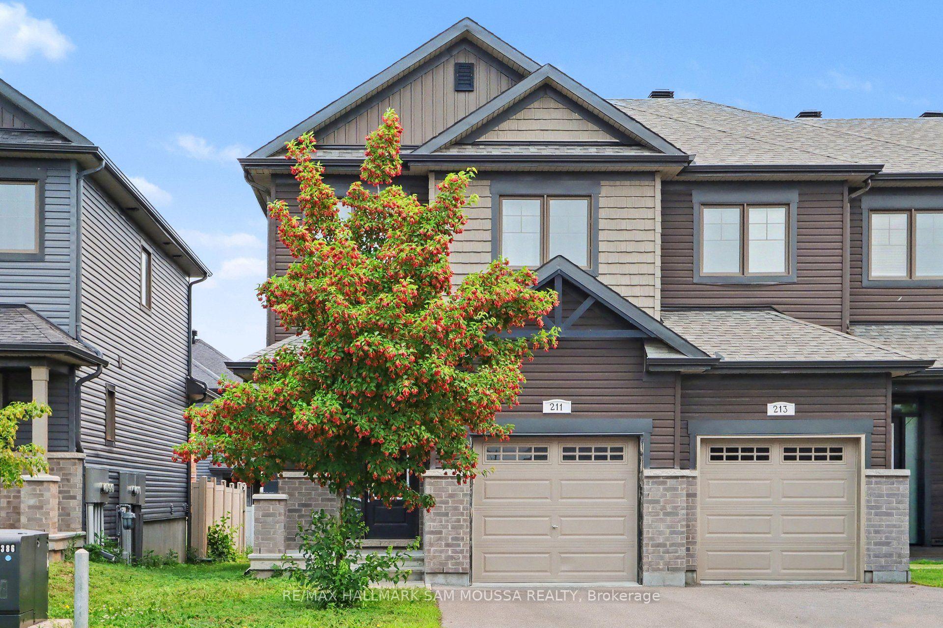 Photo 2 of 211 Tim Sheehan Place, Ottawa, Kanata - Emerald Meadows/Trailwest — HOMEH