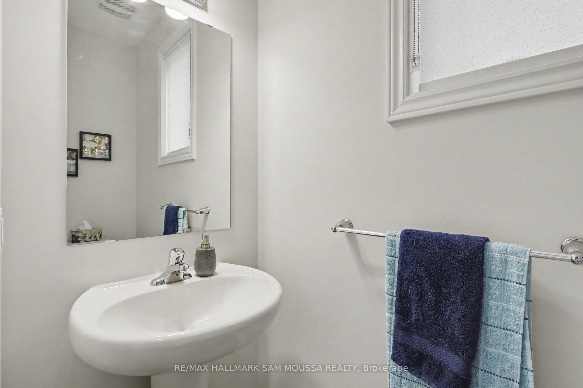 Photo 12 of 211 Tim Sheehan Place, Ottawa, Kanata - Emerald Meadows/Trailwest — HOMEH