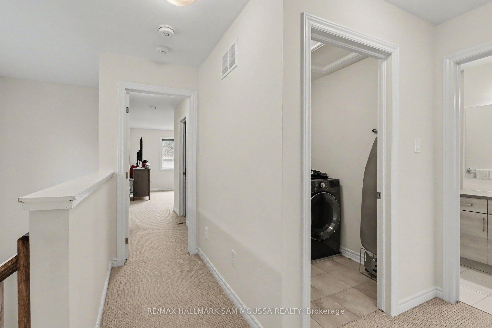 Photo 13 of 211 Tim Sheehan Place, Ottawa, Kanata - Emerald Meadows/Trailwest — HOMEH