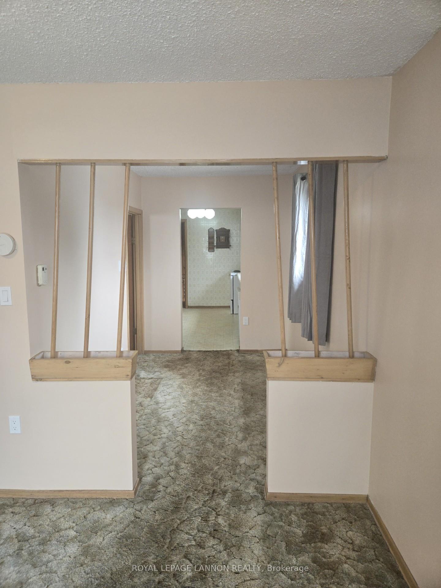 Photo 2 of 377 Empire Street, Thunder Bay, Westfort — HOMEH