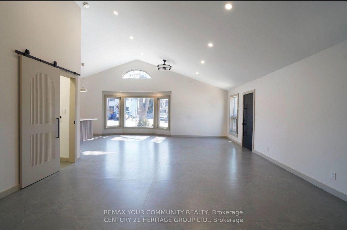 Photo 22 of 236 Simcoe Avenue, Georgina, Keswick North — HOMEH