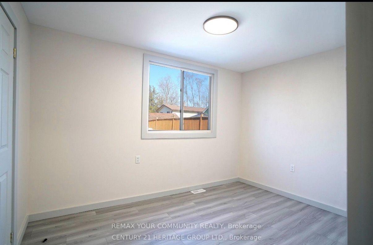 Photo 39 of 236 Simcoe Avenue, Georgina, Keswick North — HOMEH