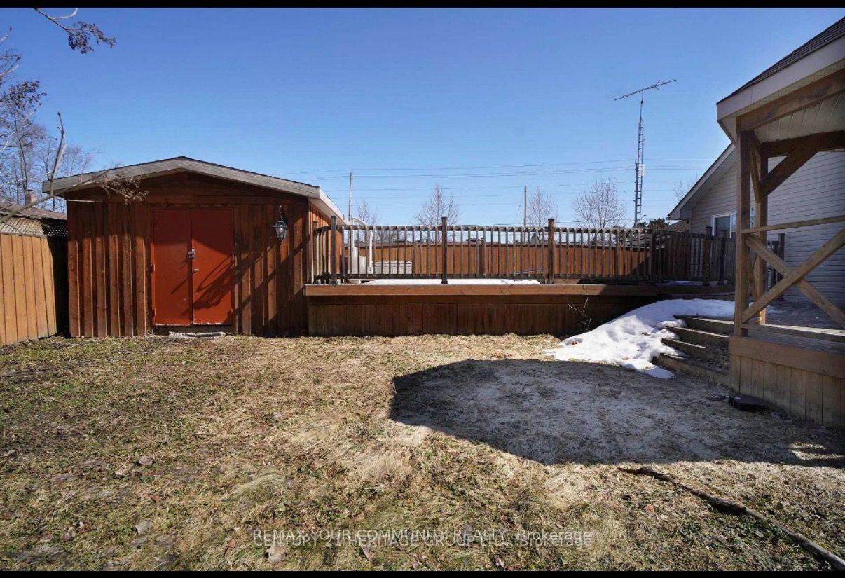 Photo 46 of 236 Simcoe Avenue, Georgina, Keswick North — HOMEH