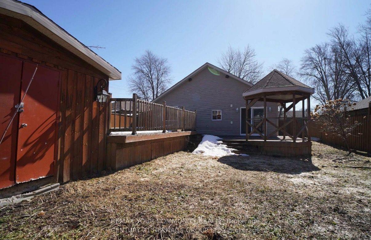 Photo 47 of 236 Simcoe Avenue, Georgina, Keswick North — HOMEH