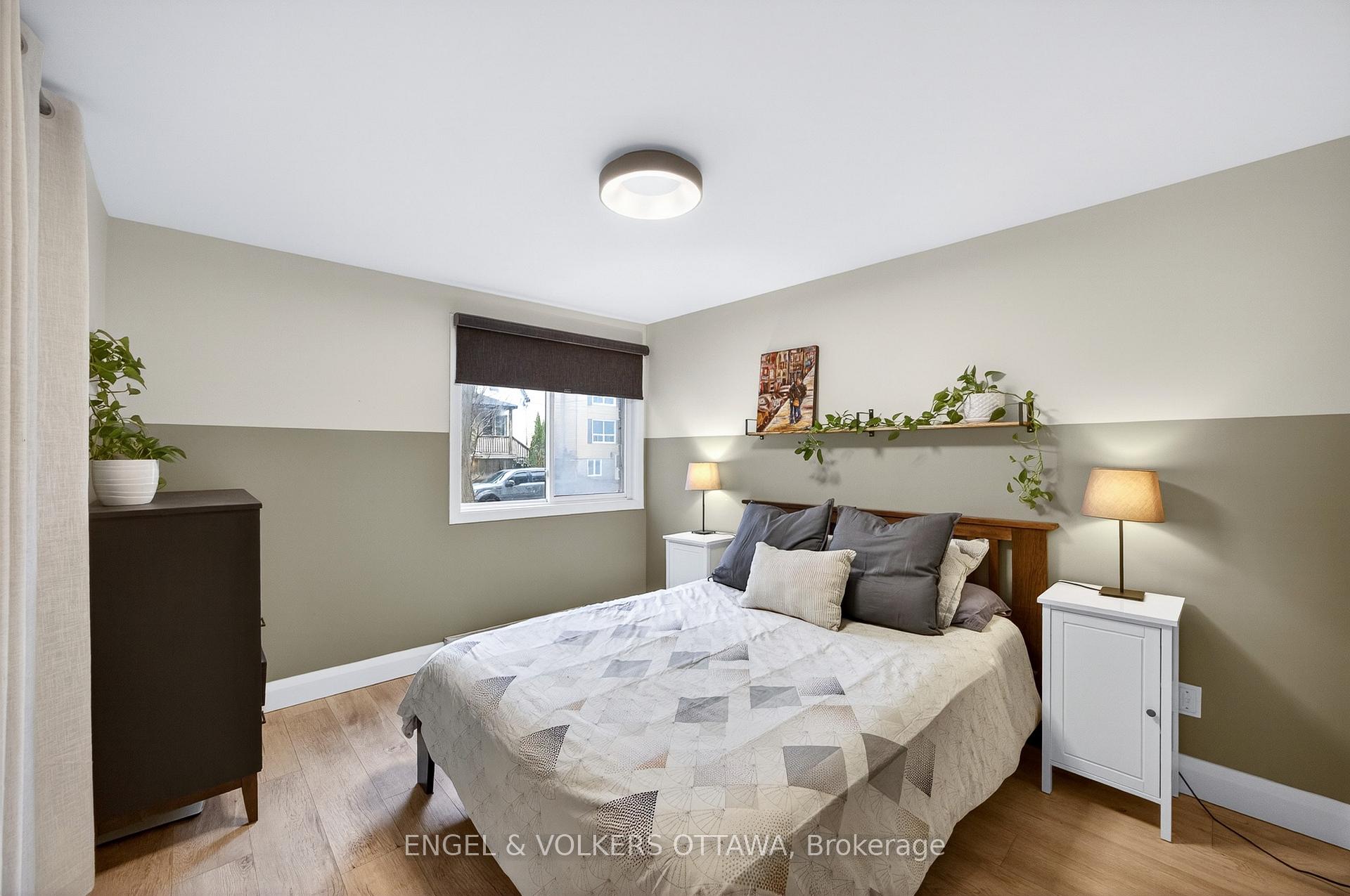 Photo 13 of Unit B, 35 Robinson Avenue, Ottawa, Sandy Hill — HOMEH
