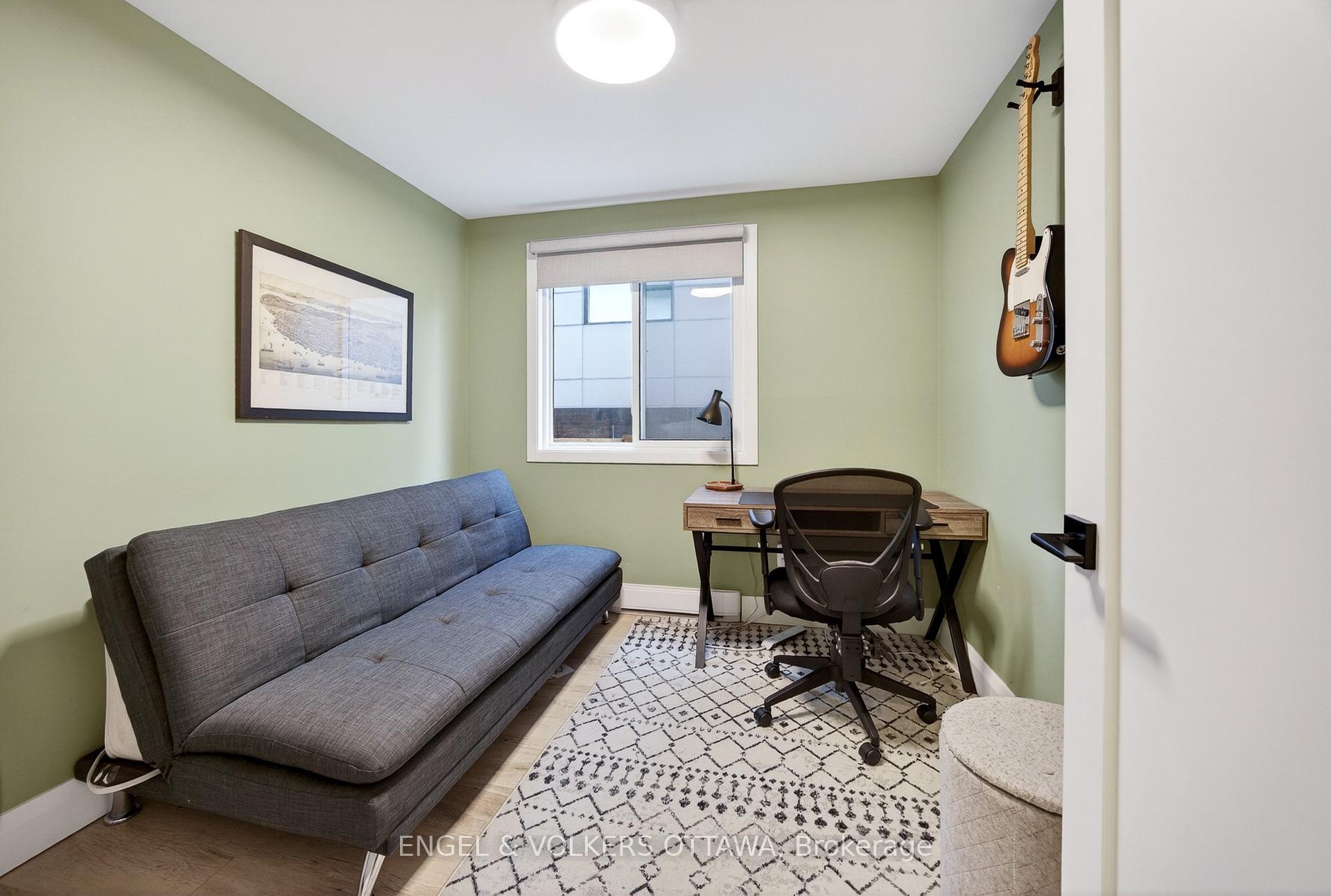Photo 15 of Unit B, 35 Robinson Avenue, Ottawa, Sandy Hill — HOMEH