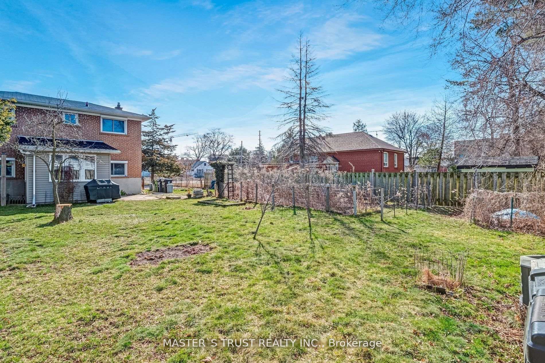 Photo 10 of 314 Morningside Avenue, Scarborough, West Hill — HOMEH