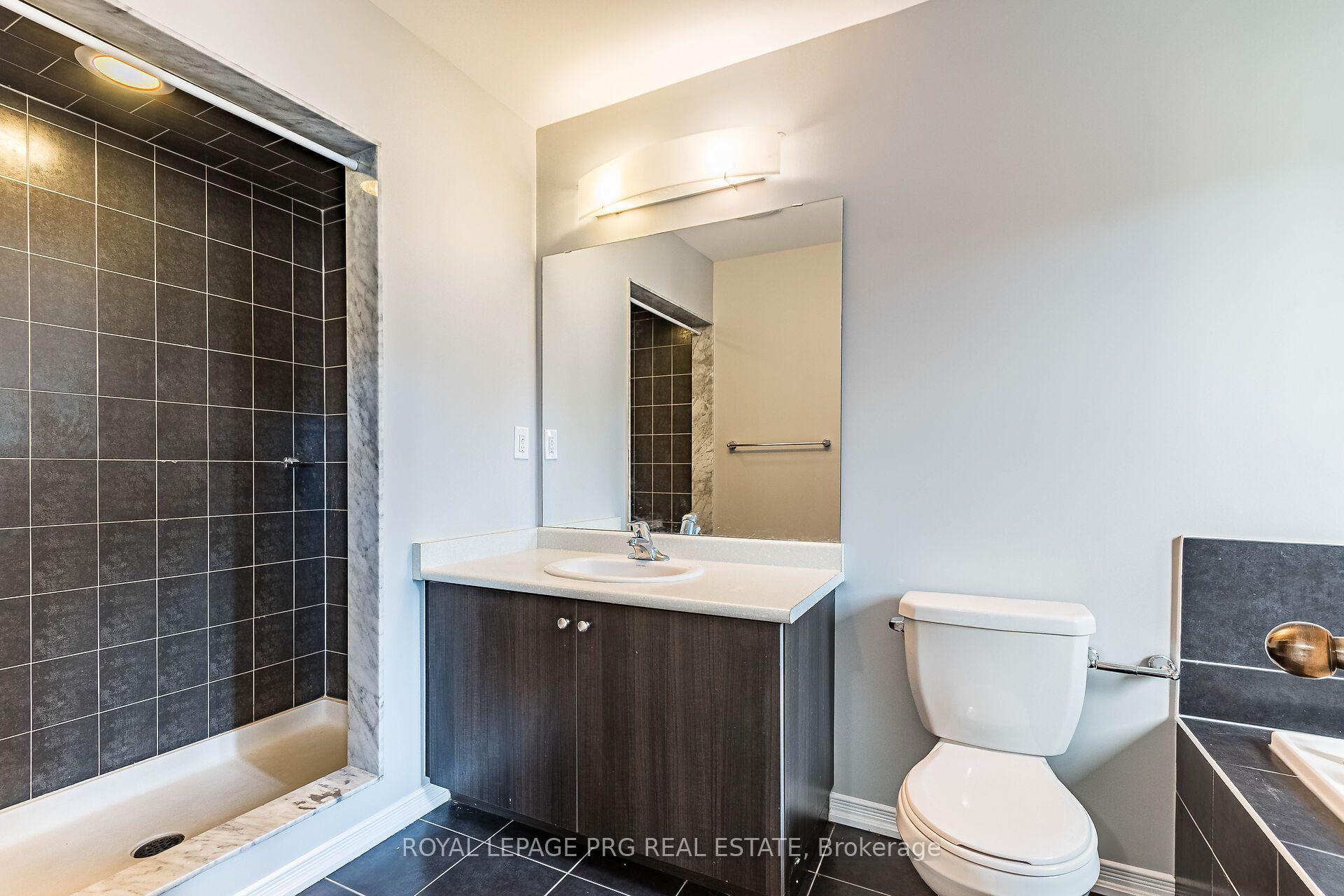 Photo 16 of 7718 Buckeye Crescent, Niagara Falls, Brown — HOMEH