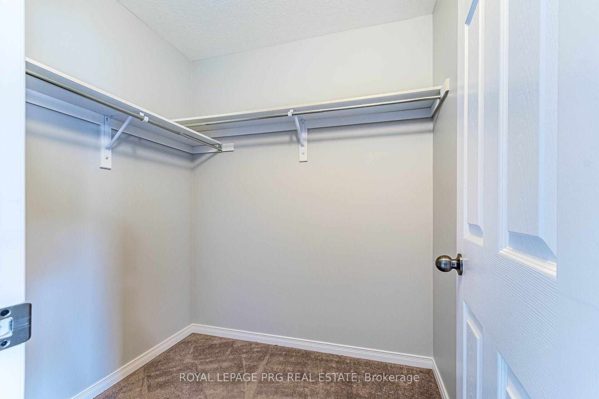 Photo 18 of 7718 Buckeye Crescent, Niagara Falls, Brown — HOMEH
