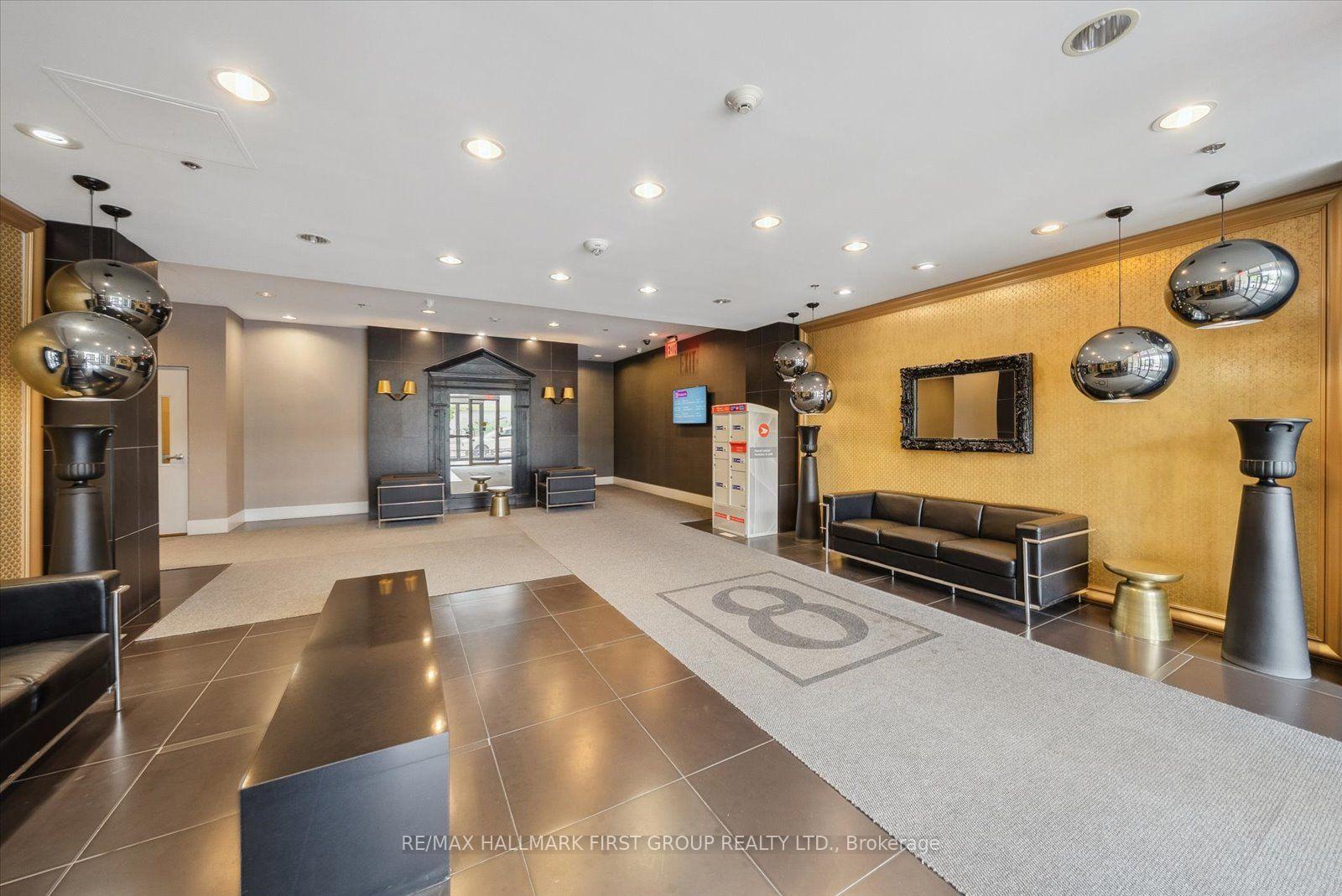 Photo 3 of Unit 602, 8 Gladstone Avenue, Toronto, Little Portugal — HOMEH
