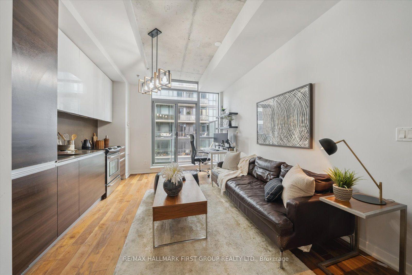 Photo 6 of Unit 602, 8 Gladstone Avenue, Toronto, Little Portugal — HOMEH