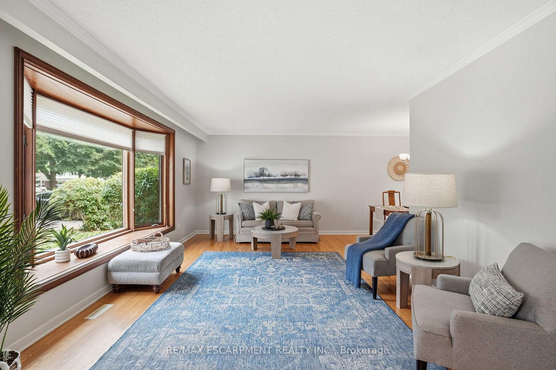 Photo 5 of 504 Kenmarr Crescent, Burlington, Appleby — HOMEH