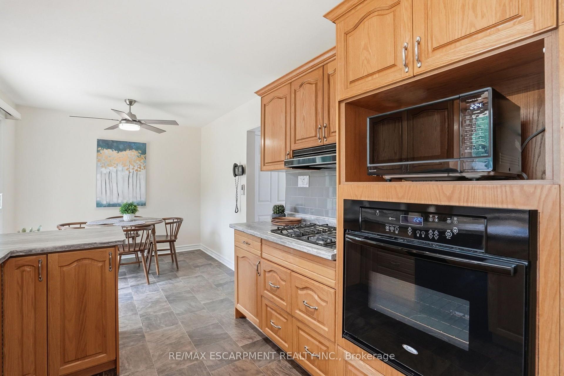 Photo 13 of 504 Kenmarr Crescent, Burlington, Appleby — HOMEH