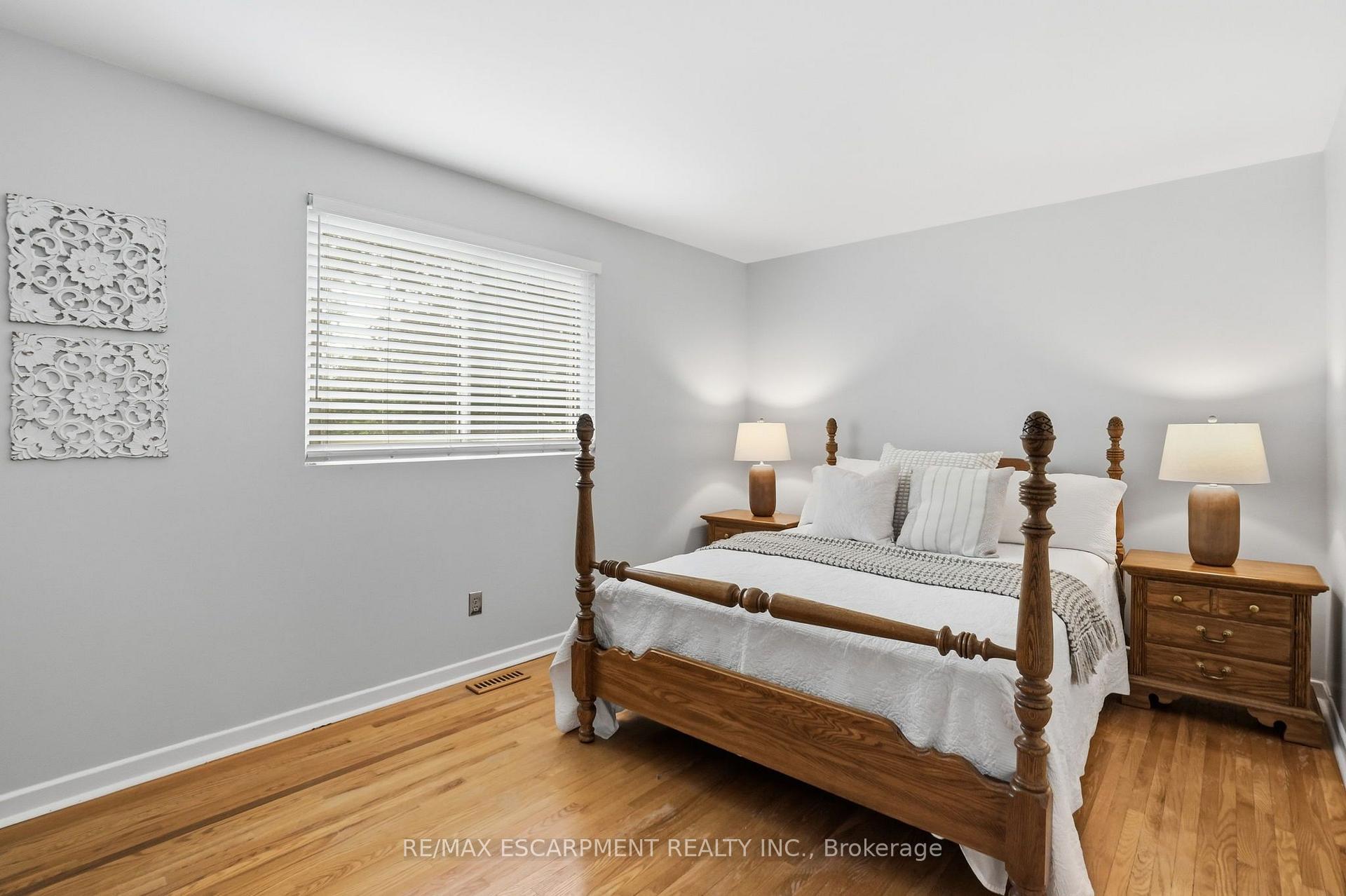 Photo 19 of 504 Kenmarr Crescent, Burlington, Appleby — HOMEH