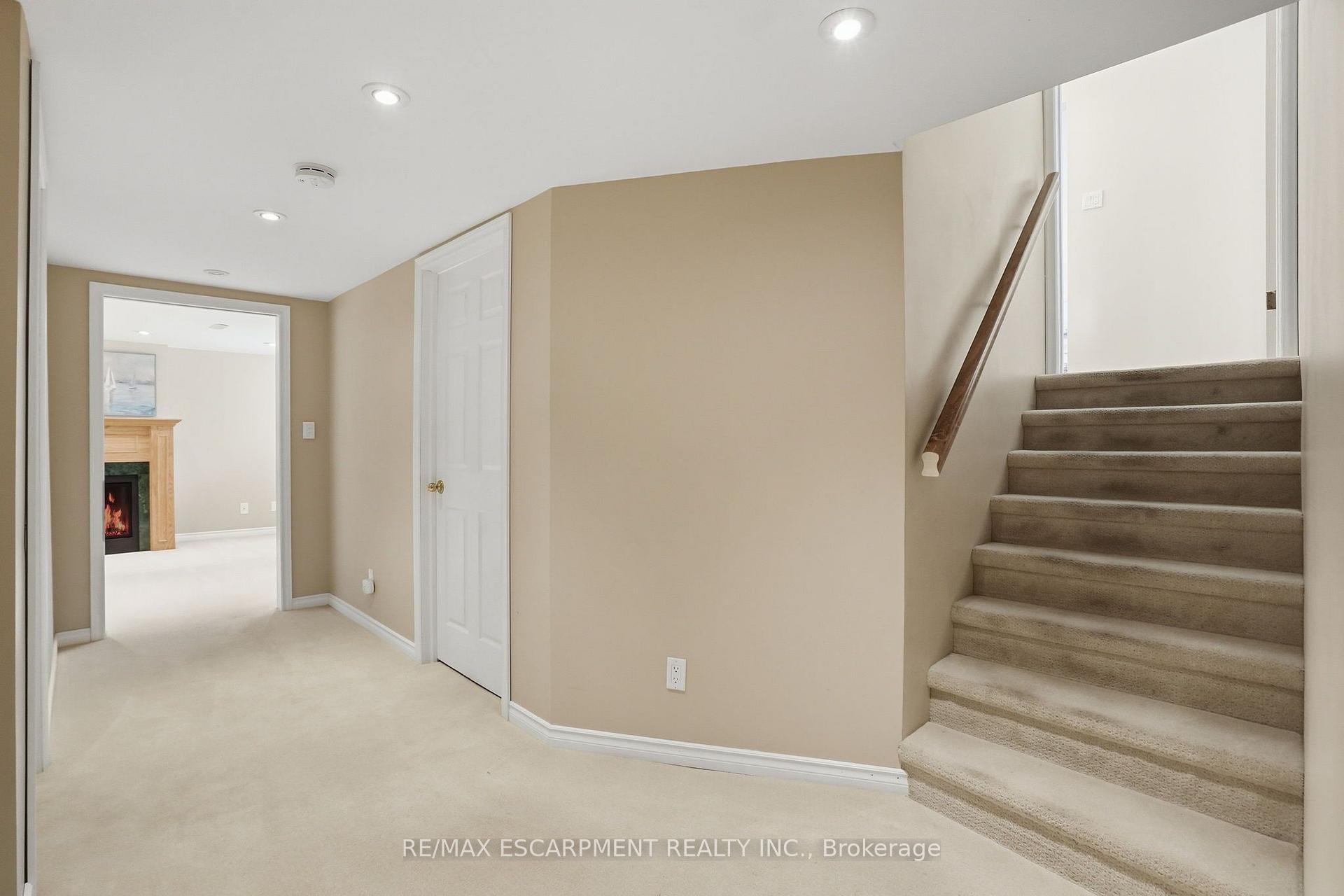 Photo 28 of 504 Kenmarr Crescent, Burlington, Appleby — HOMEH