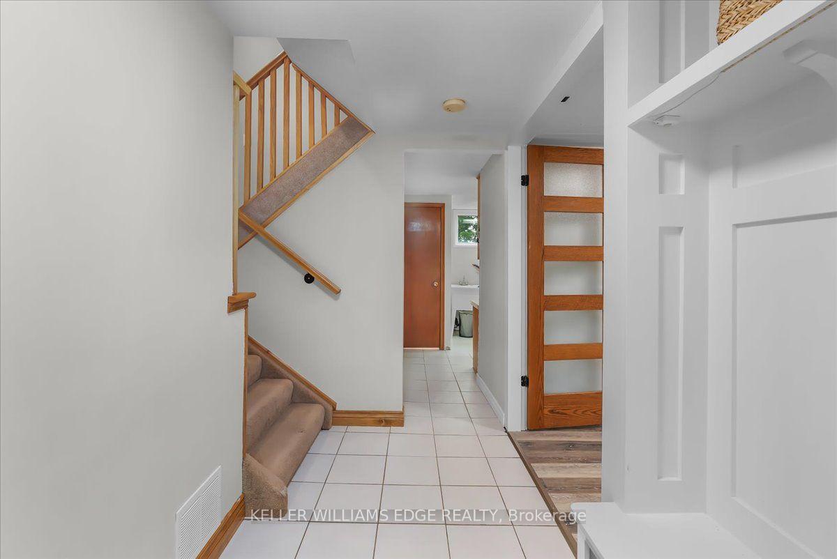 Photo 12 of 421 Rock Chapel Road, Hamilton, Rural Flamborough — HOMEH