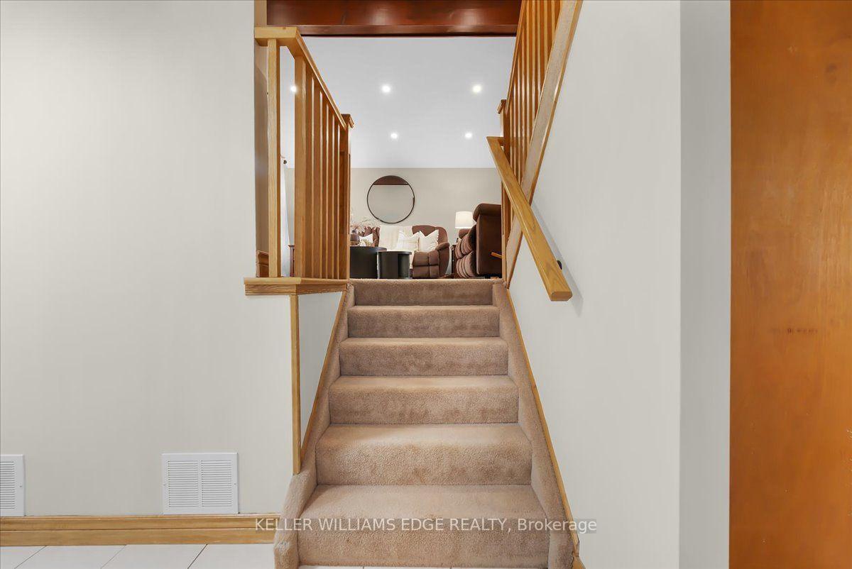 Photo 19 of 421 Rock Chapel Road, Hamilton, Rural Flamborough — HOMEH