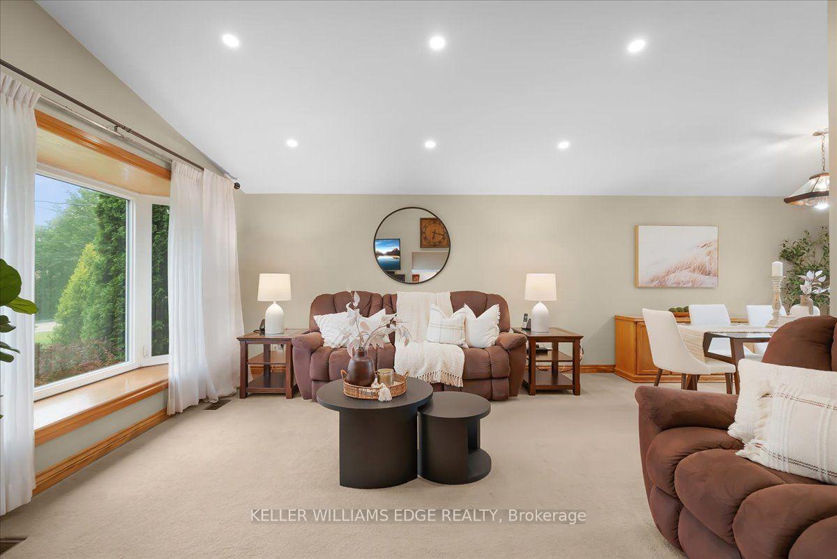 Photo 22 of 421 Rock Chapel Road, Hamilton, Rural Flamborough — HOMEH