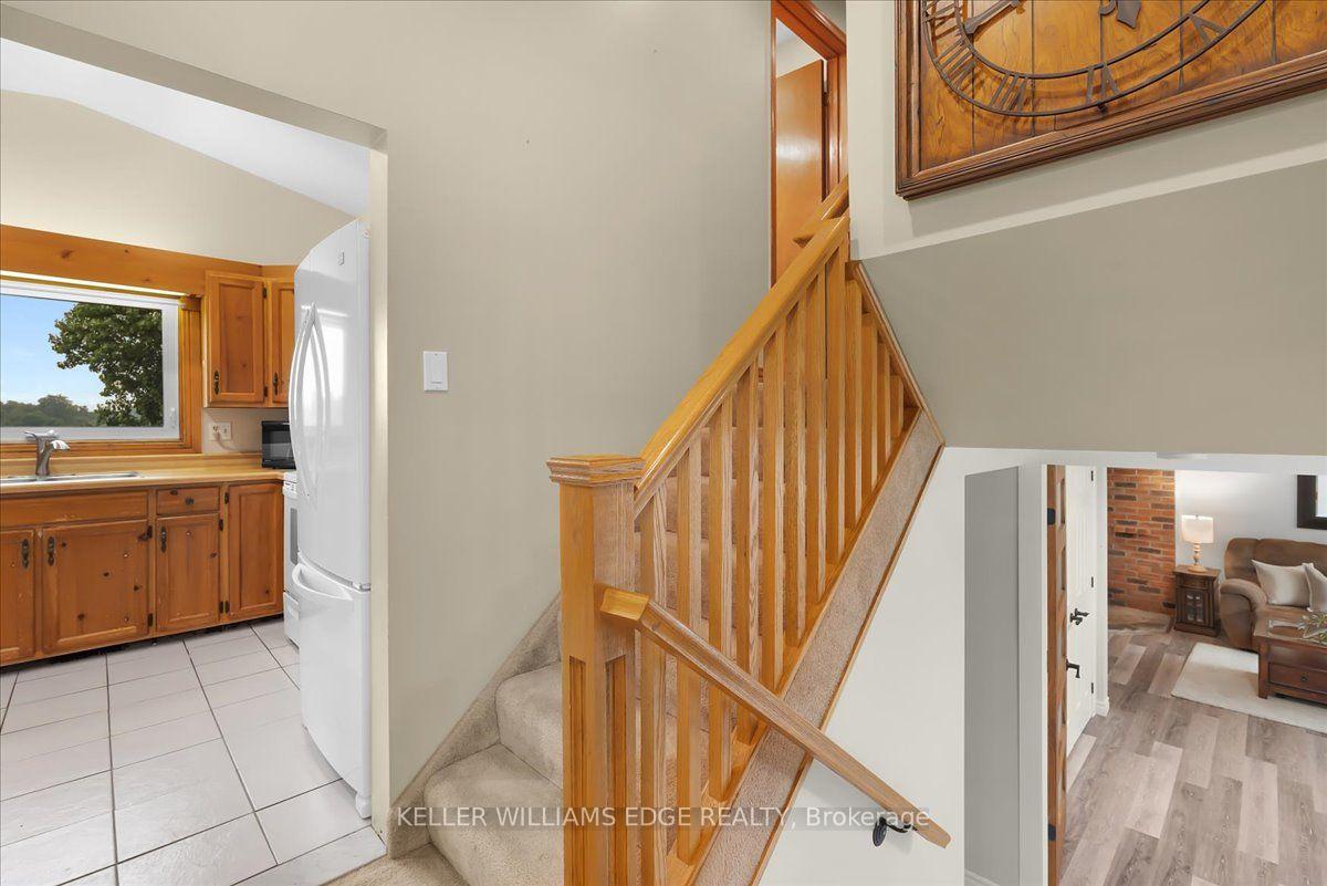 Photo 30 of 421 Rock Chapel Road, Hamilton, Rural Flamborough — HOMEH