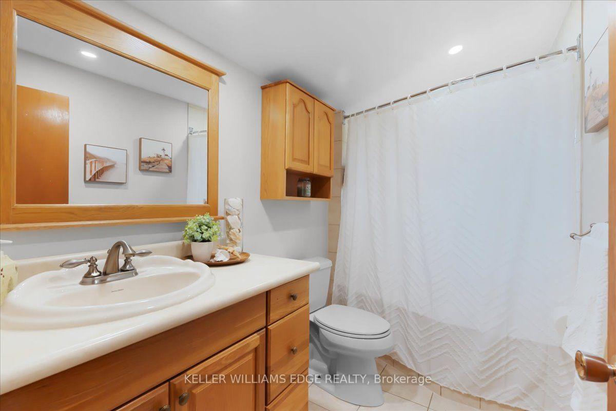 Photo 40 of 421 Rock Chapel Road, Hamilton, Rural Flamborough — HOMEH
