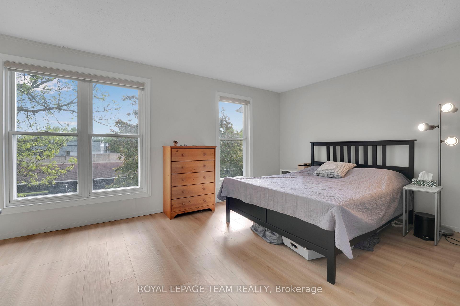 Photo 20 of 282 Dalehurst Drive, Ottawa, Tanglewood — HOMEH