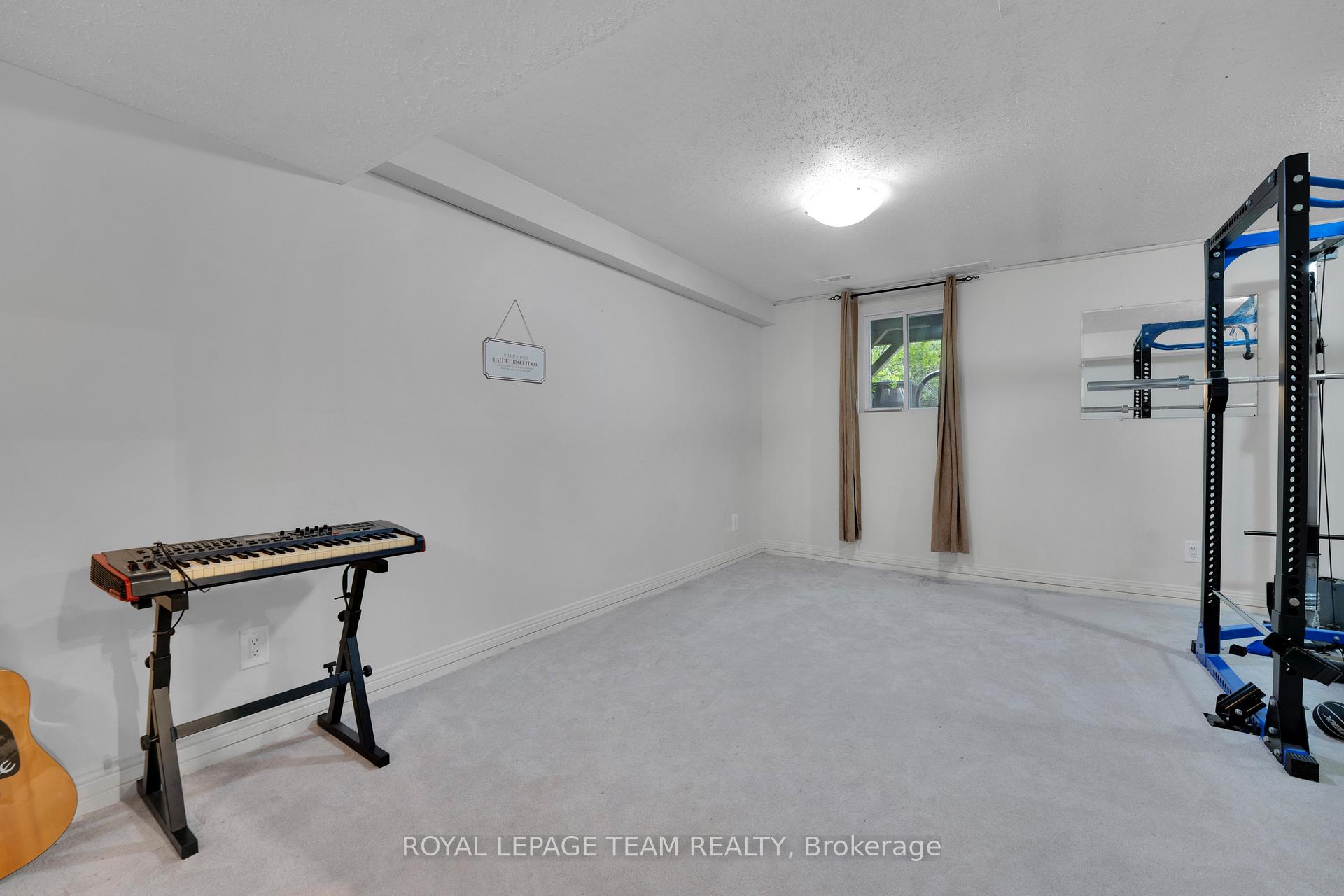 Photo 29 of 282 Dalehurst Drive, Ottawa, Tanglewood — HOMEH