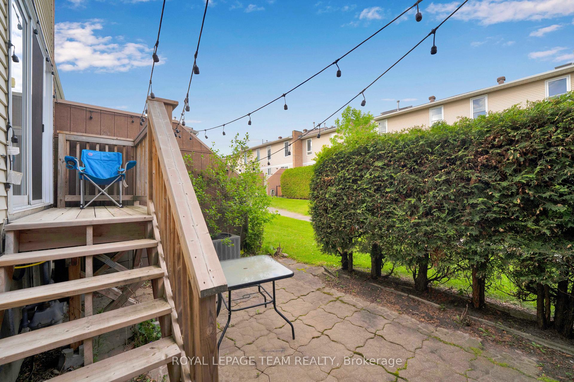 Photo 31 of 282 Dalehurst Drive, Ottawa, Tanglewood — HOMEH