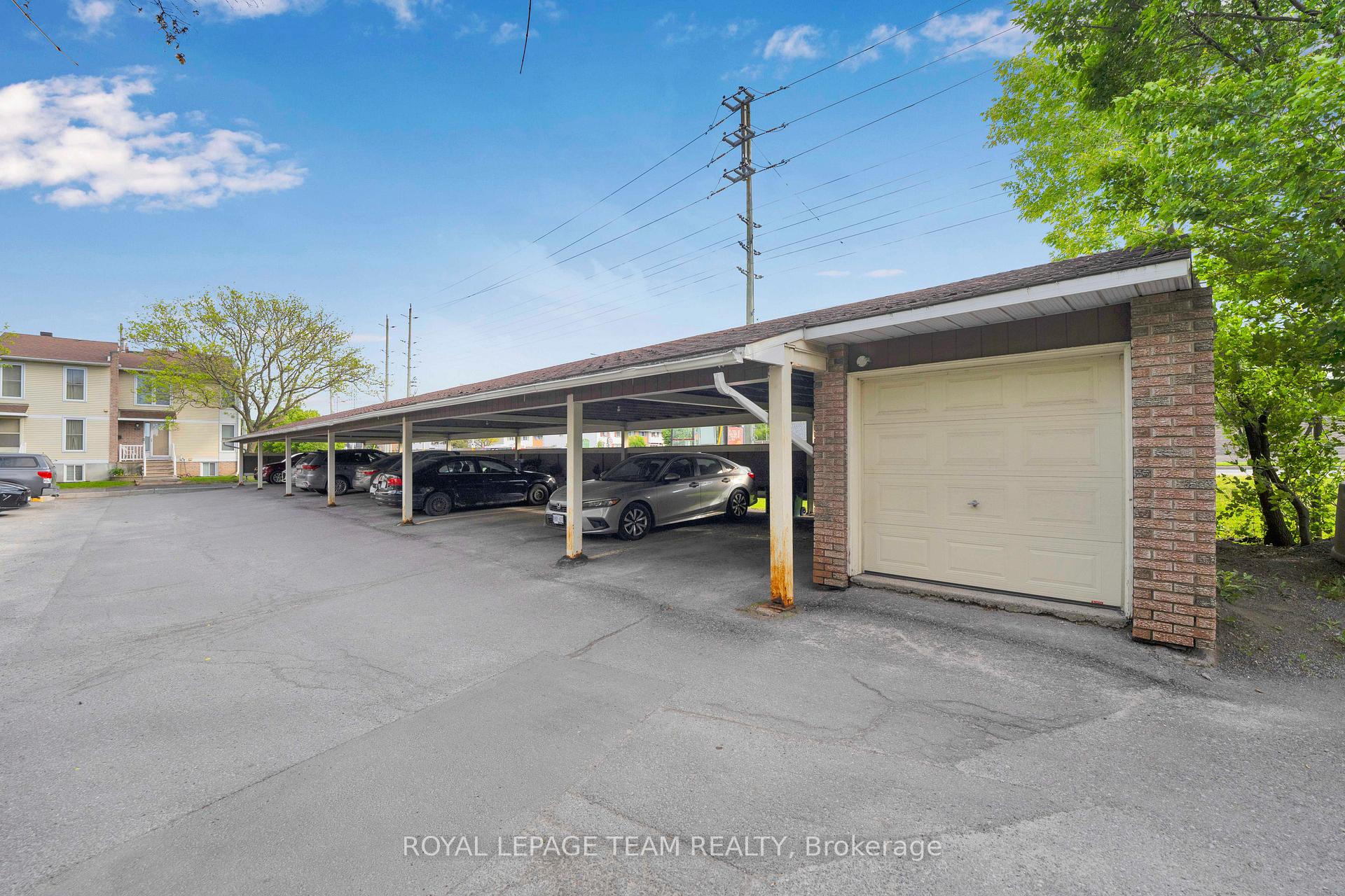 Photo 37 of 282 Dalehurst Drive, Ottawa, Tanglewood — HOMEH