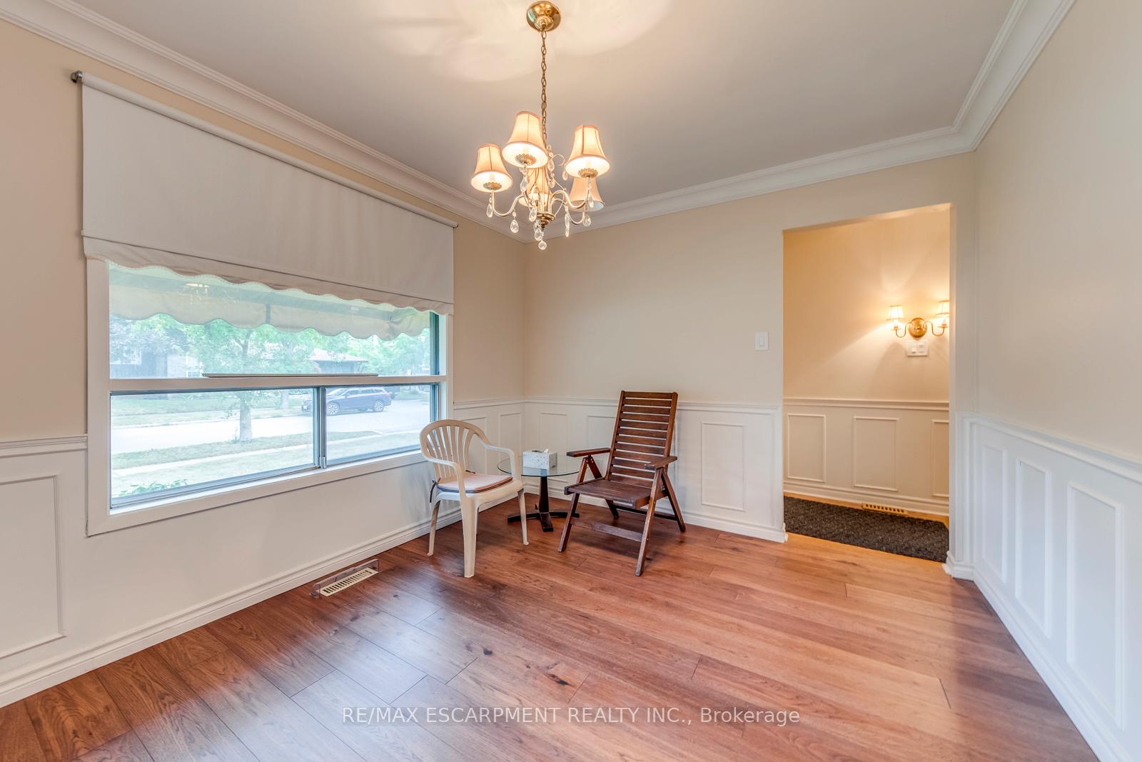 Photo 11 of 1236 Grange Road, Oakville, Falgarwood — HOMEH