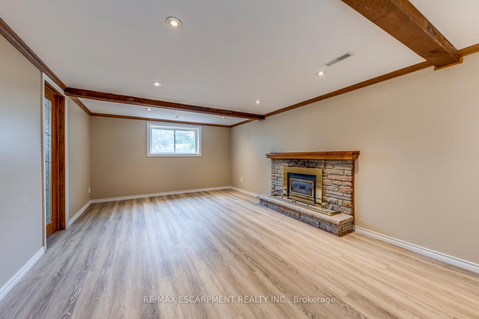 Photo 28 of 1236 Grange Road, Oakville, Falgarwood — HOMEH