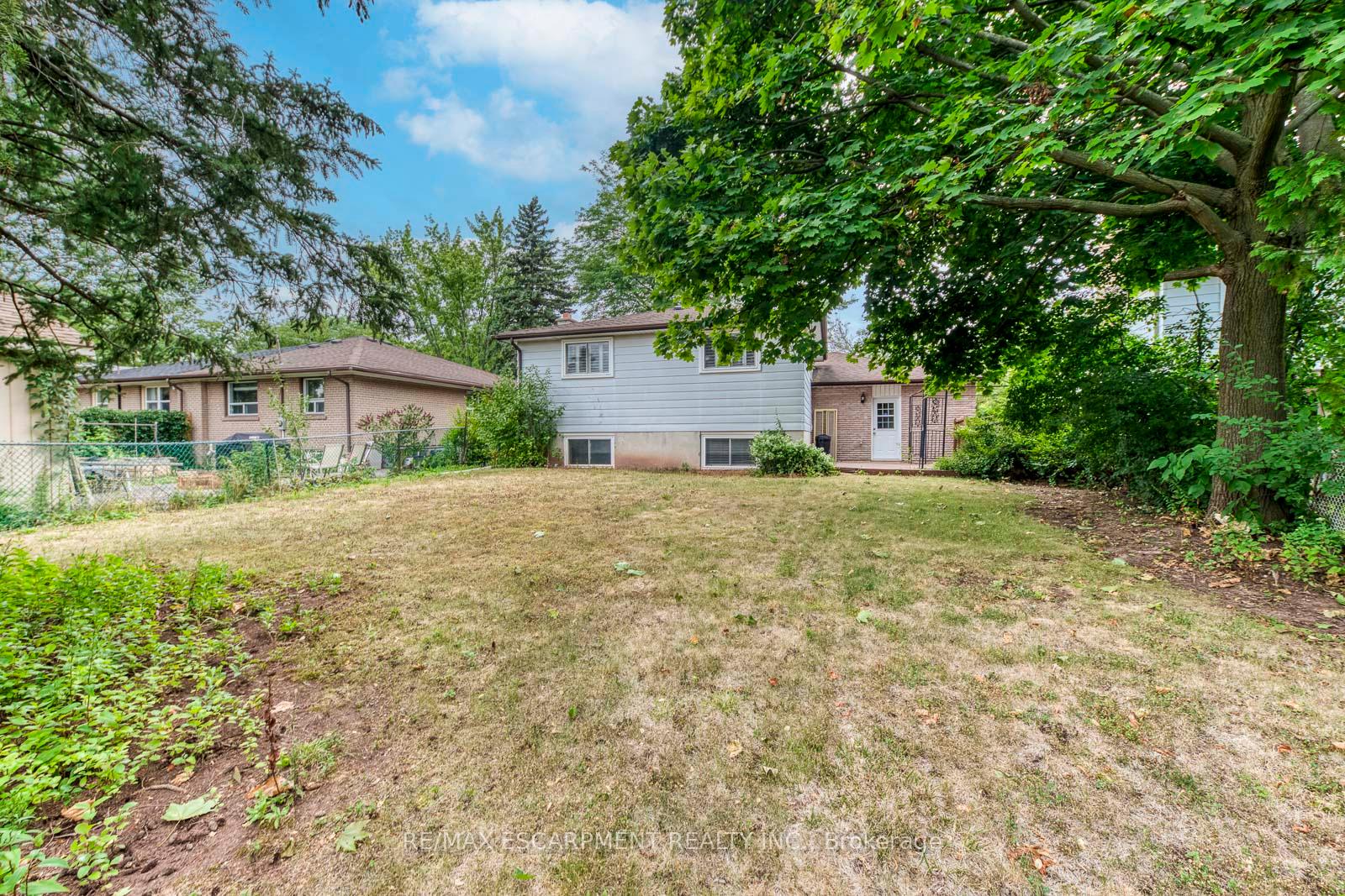 Photo 38 of 1236 Grange Road, Oakville, Falgarwood — HOMEH