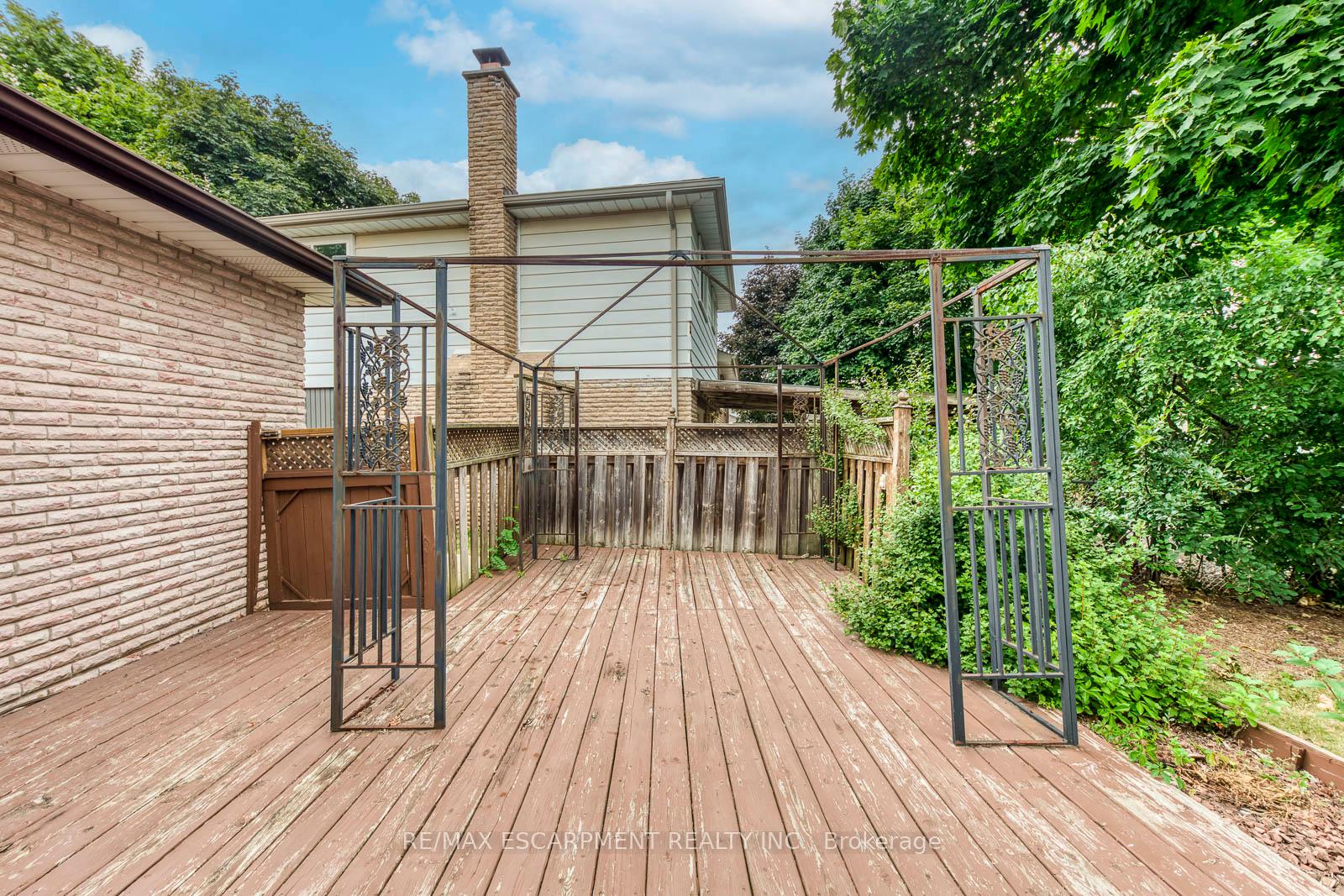 Photo 39 of 1236 Grange Road, Oakville, Falgarwood — HOMEH