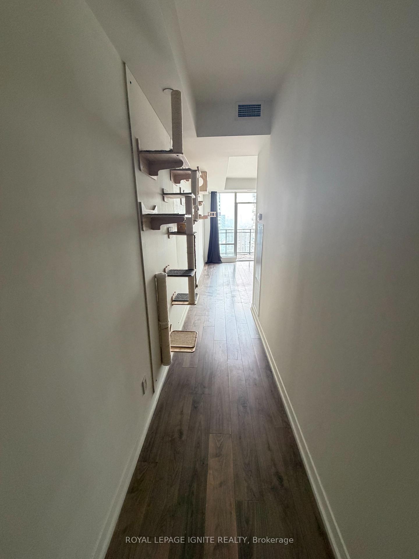 Photo 2 of Unit 2905, 21 Widmer Street, Toronto, Waterfront Communities — HOMEH