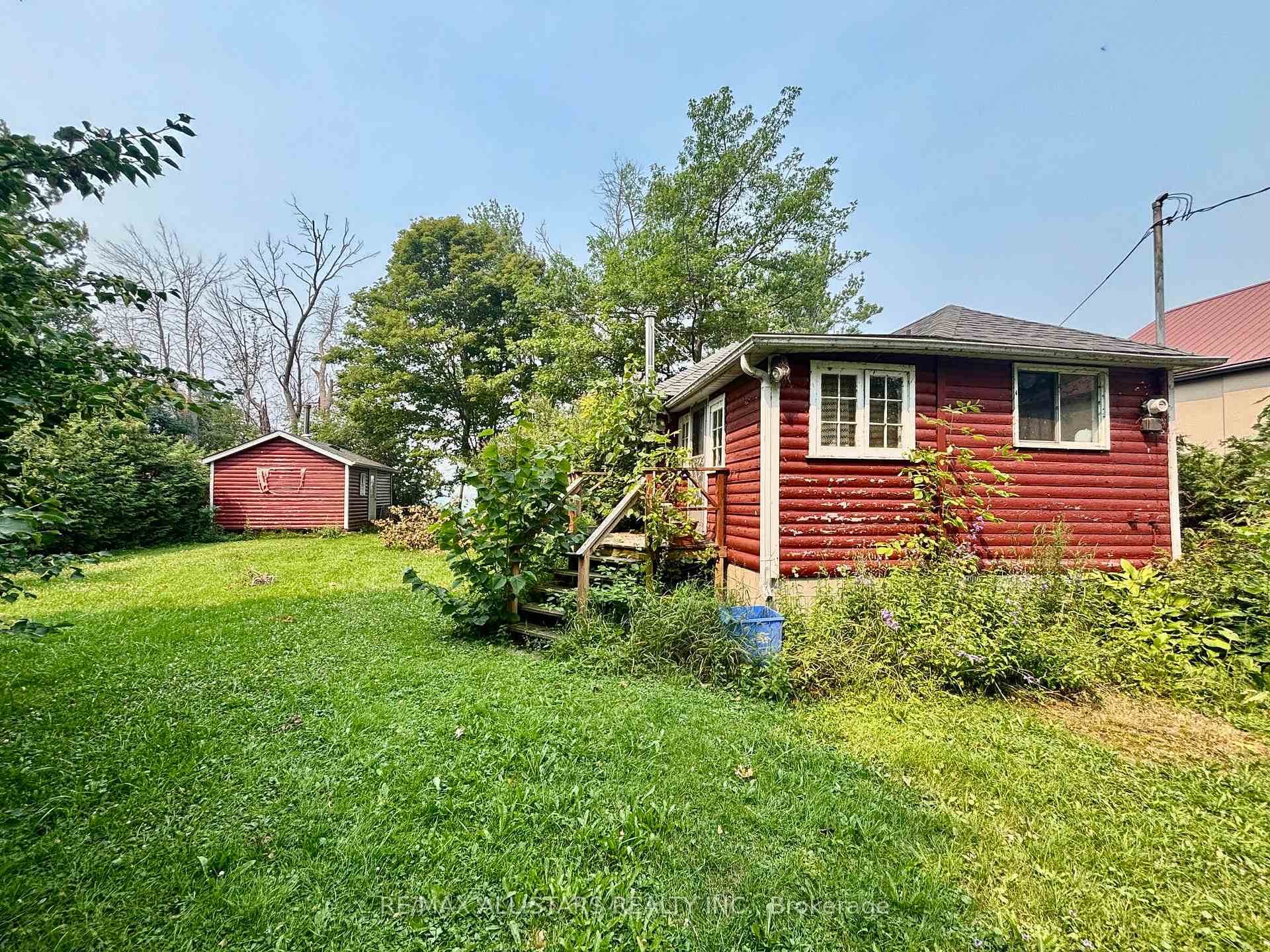 Photo 2 of 2356 Lakeshore Drive, Ramara, Brechin — HOMEH